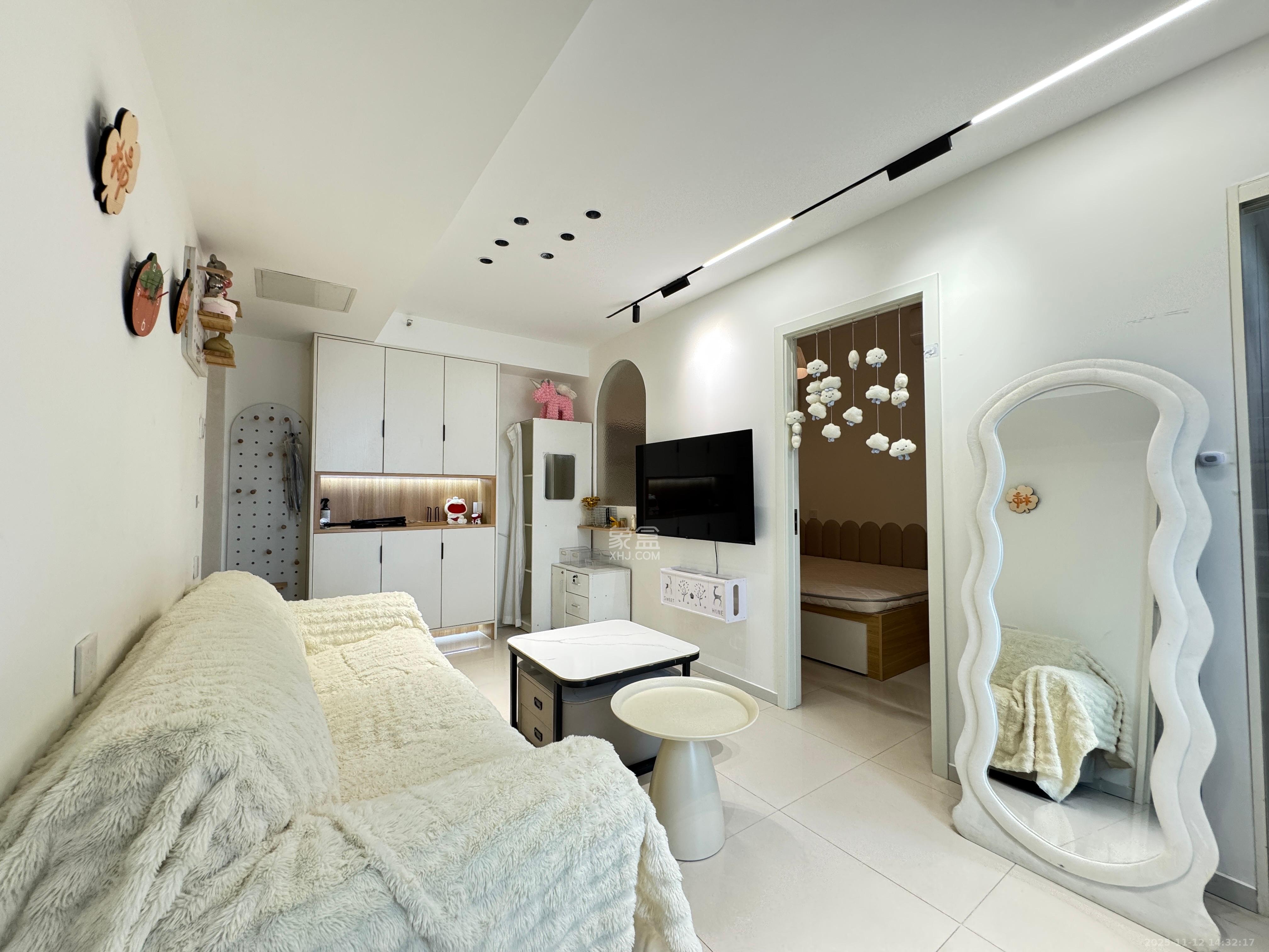 明城国际 1室1厅1卫 2400.0元/月 明城国际 1室1厅1卫 2400.0元/月室内图