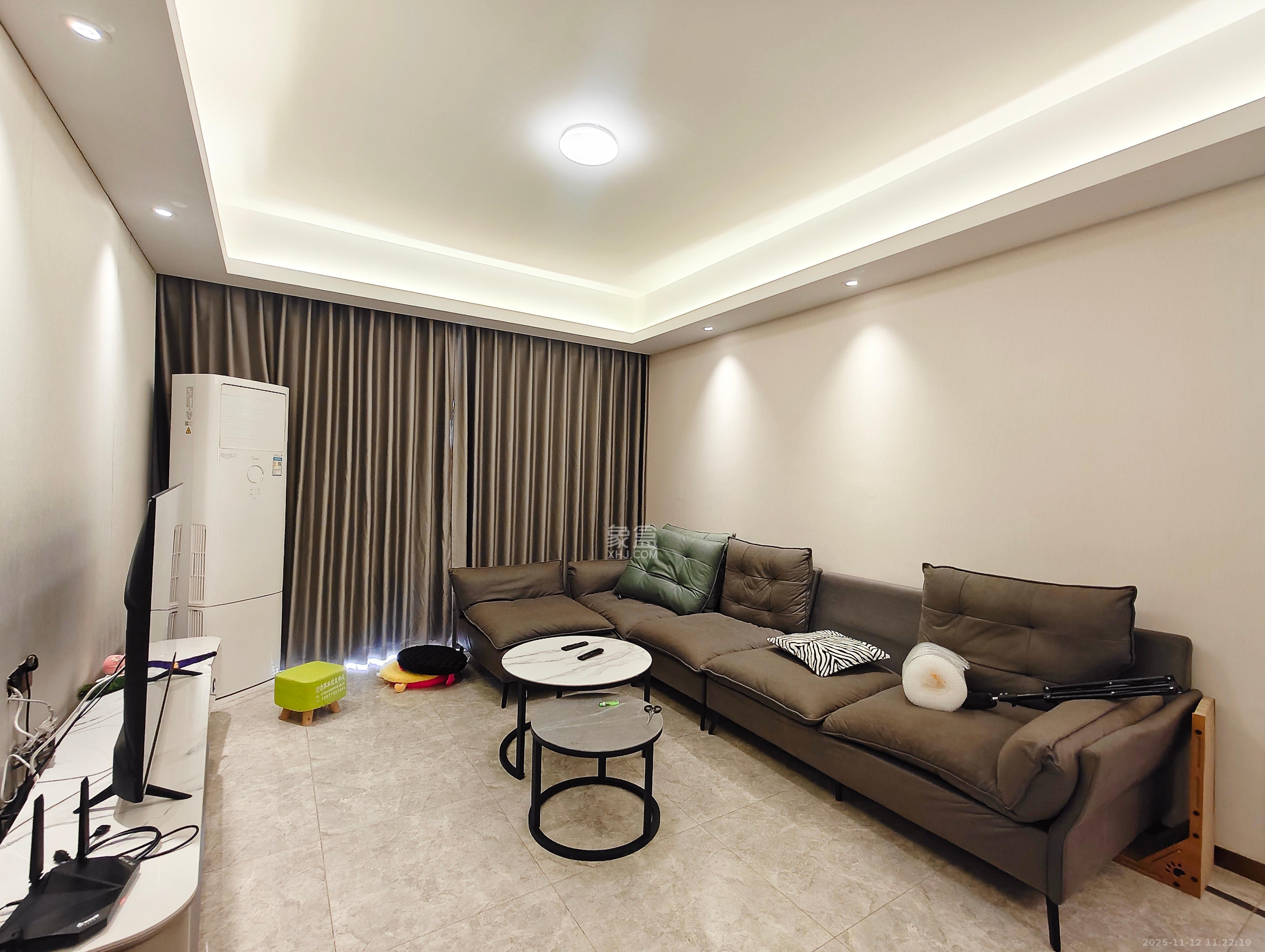 梅溪悦章 3室2厅2卫 3200.0元/月 梅溪悦章 3室2厅2卫 3200.0元/月室内图