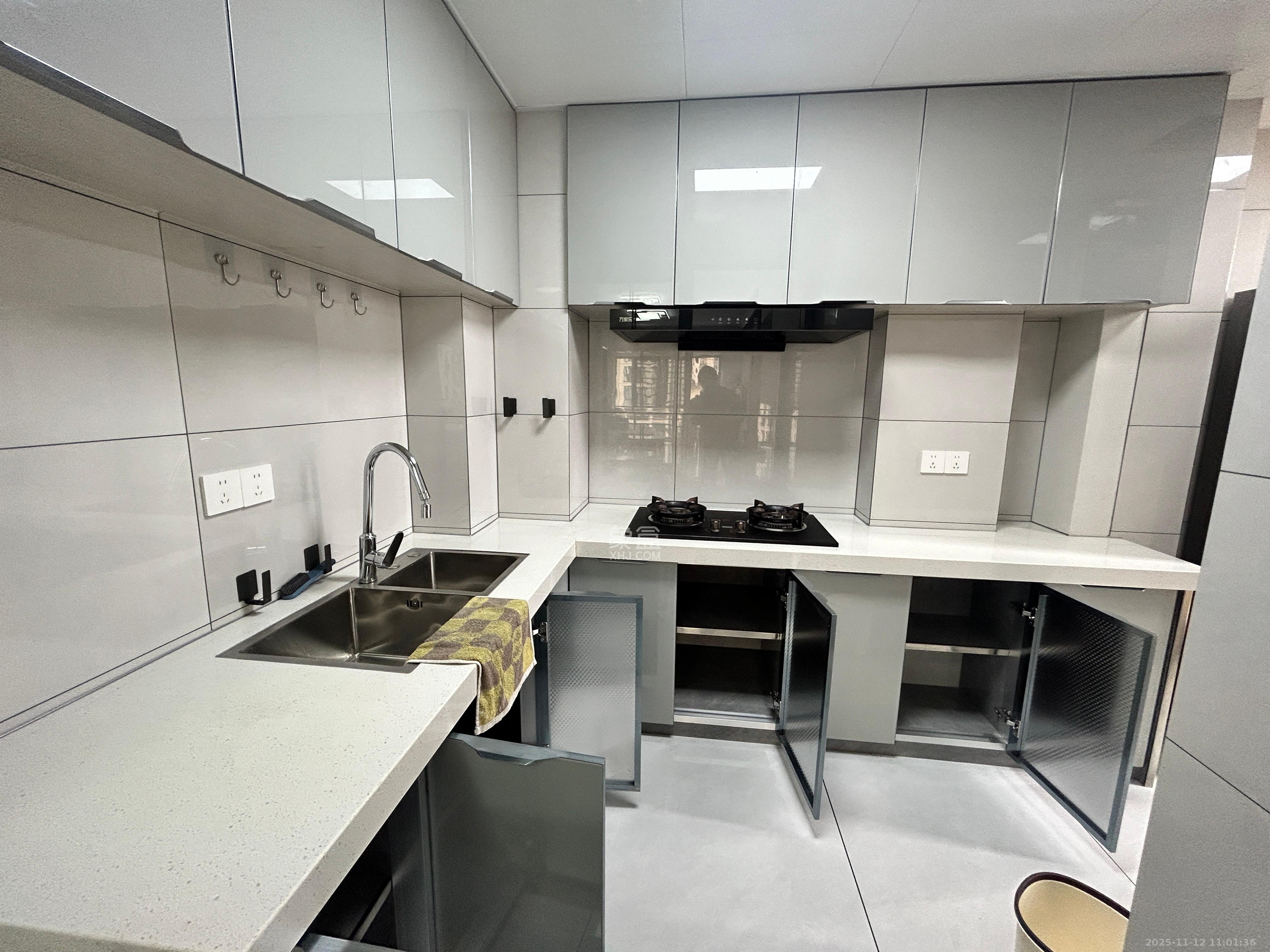 学士翰林苑  2室1厅1卫    1800.0元/月室内图