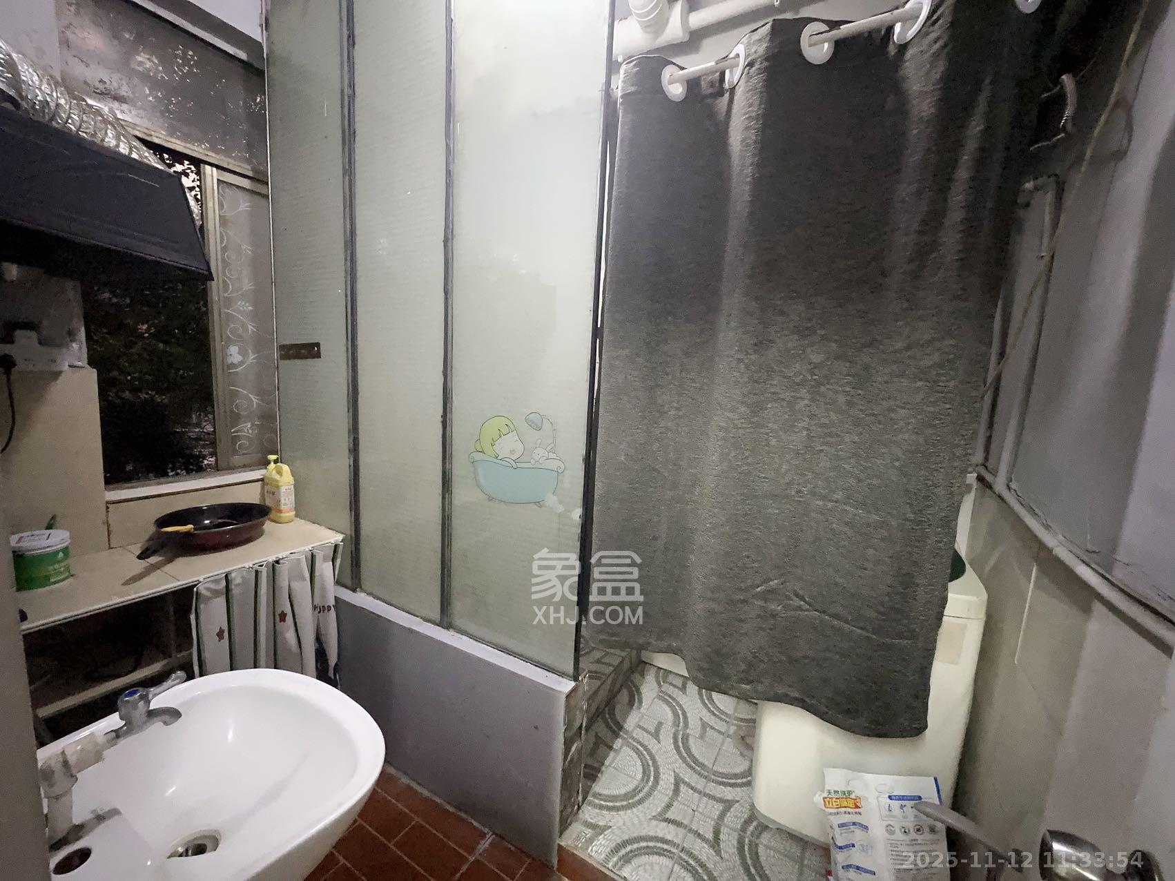 宏大山庄  2室1厅1卫    1400.0元/月室内图