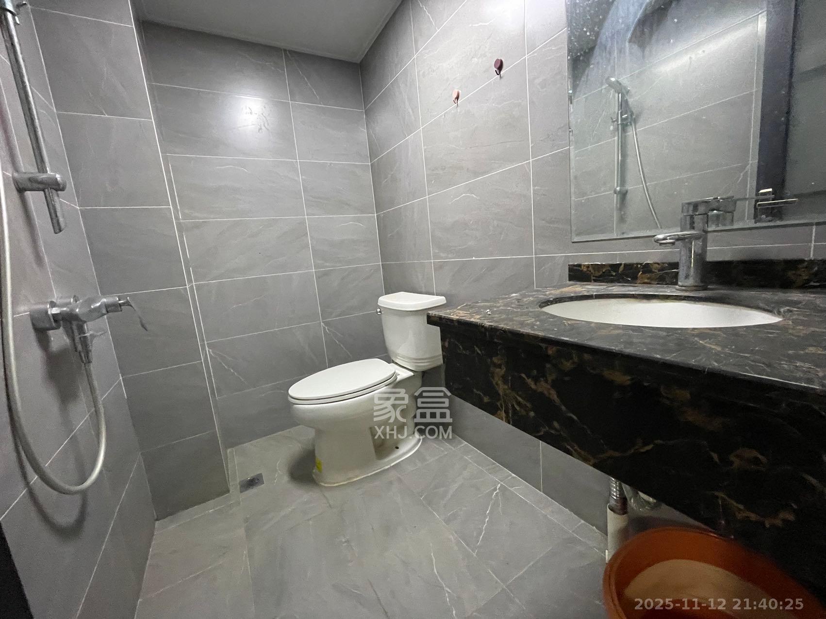 建发中央悦府  3室2厅2卫    3200.0元/月室内图