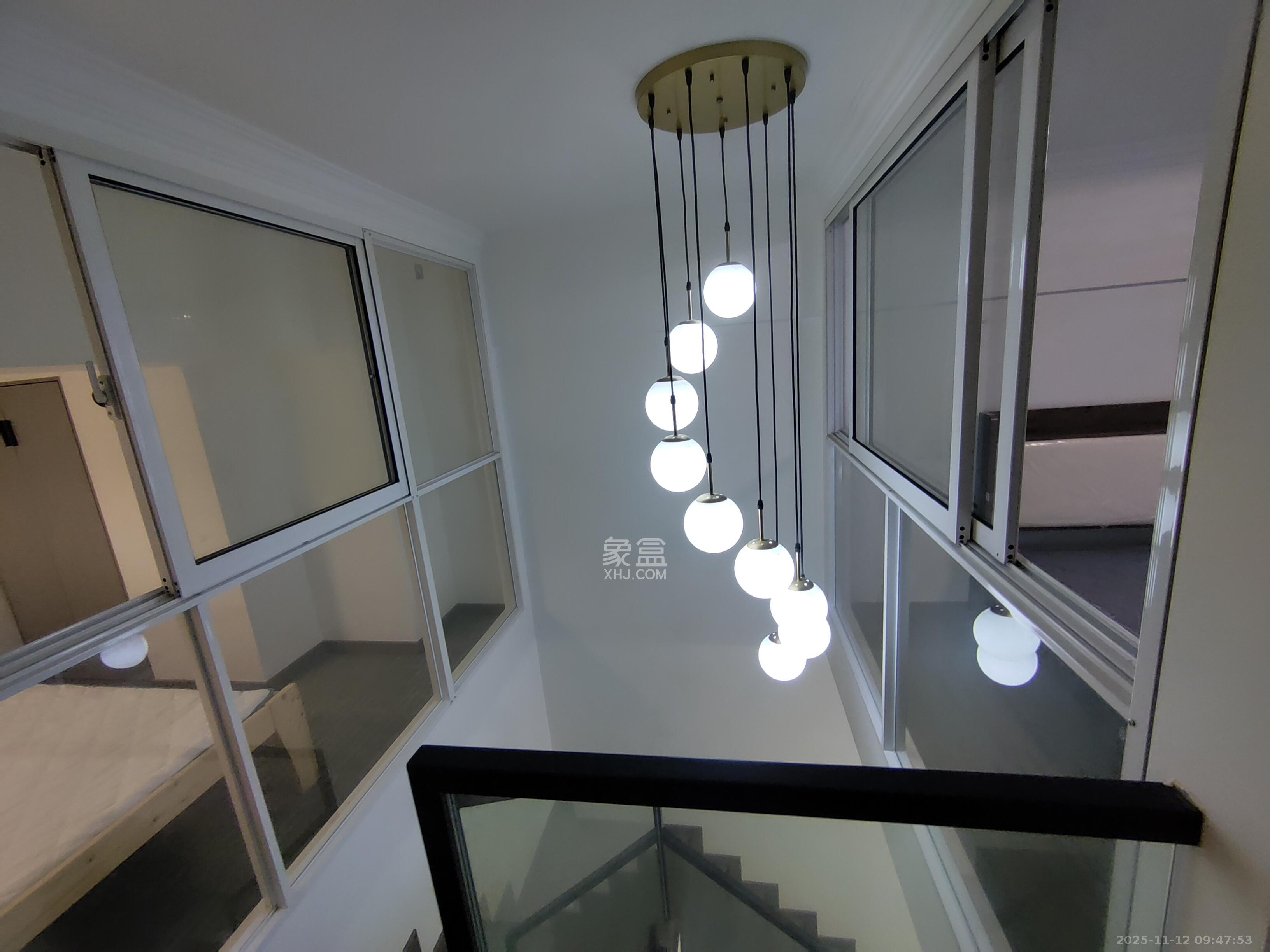 润和滨江府 2室2厅1卫 1700.0元/月 润和滨江府 2室2厅1卫 1700.0元/月室内图