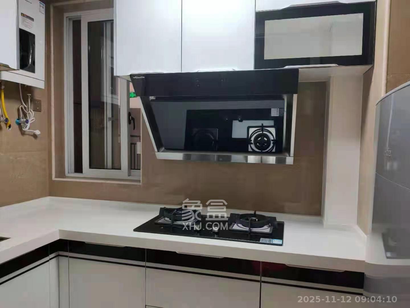 绿地新都会 3室2厅1卫 2100.0元/月 绿地新都会 3室2厅1卫 2100.0元/月室内图