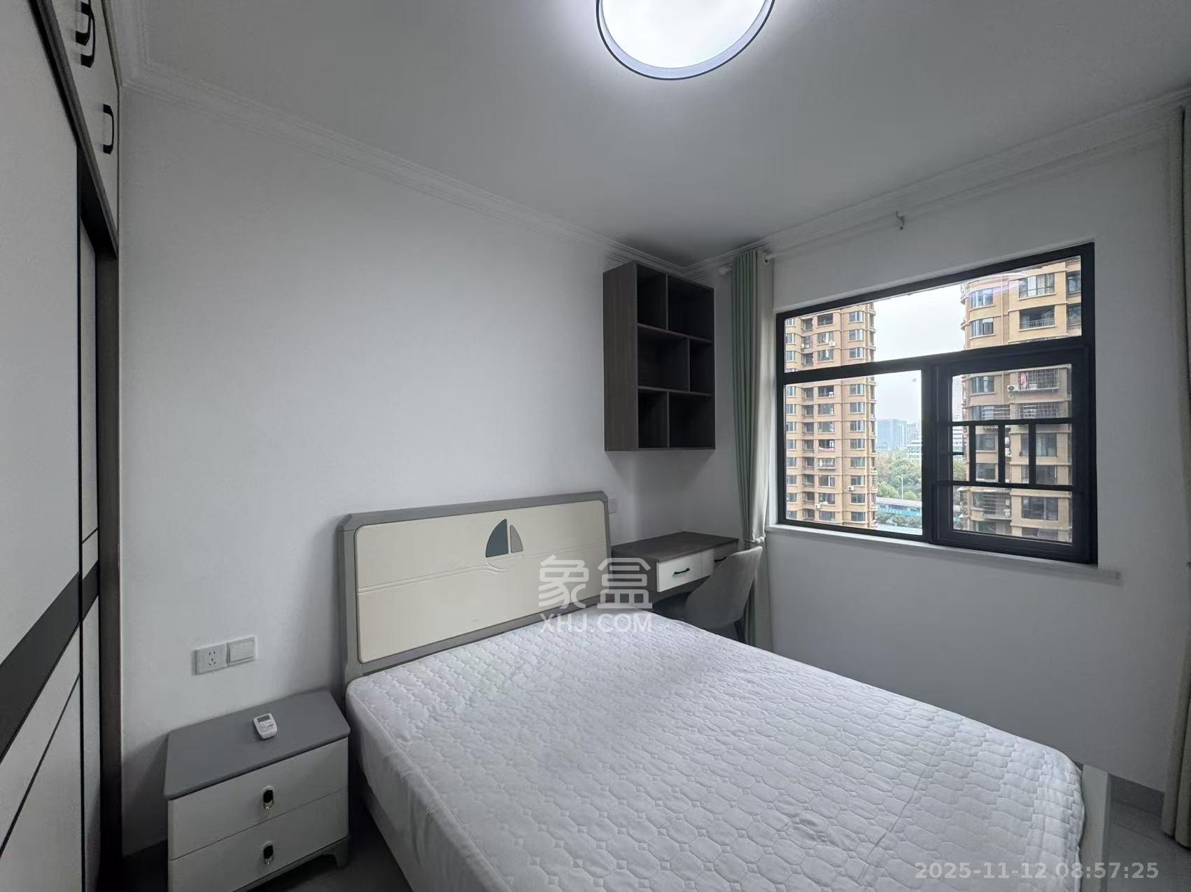 嘉雨东苑  3室1厅2卫    4200.0元/月室内图