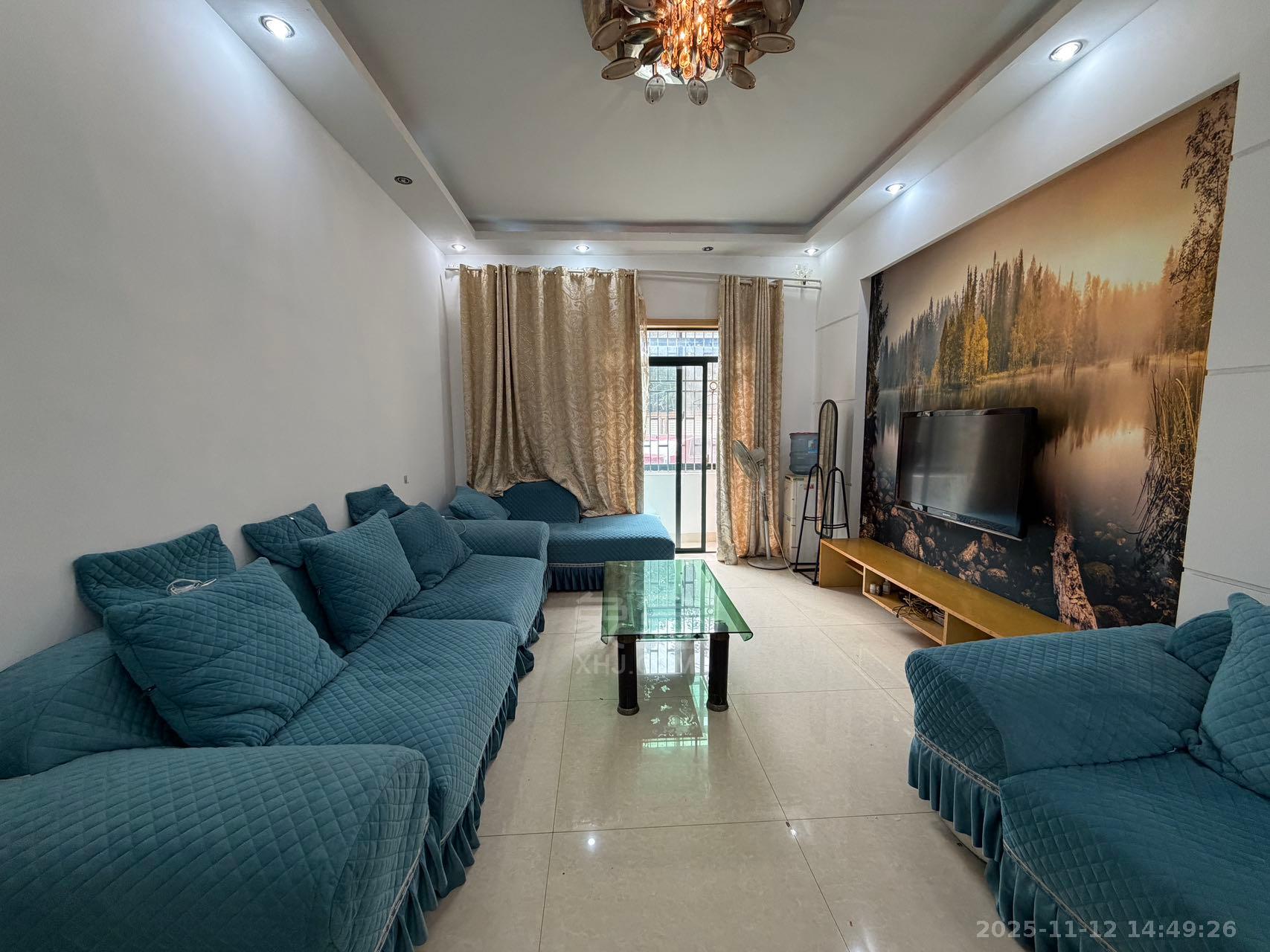 西域名邸  2室2厅1卫    1400.0元/月