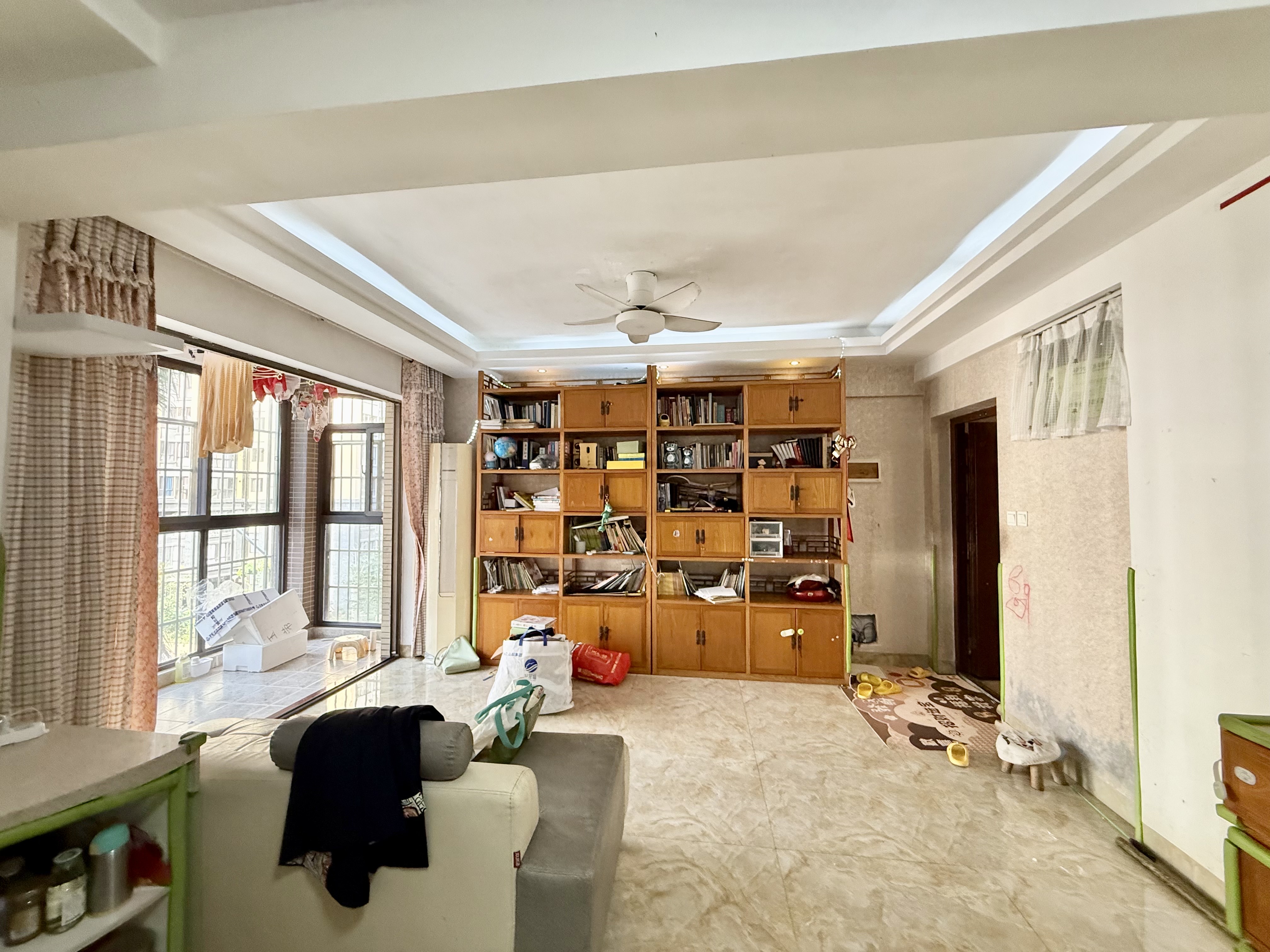 怡和湖城大境 2室2厅1卫 3000.0元/月 怡和湖城大境 2室2厅1卫 3000.0元/月室内图