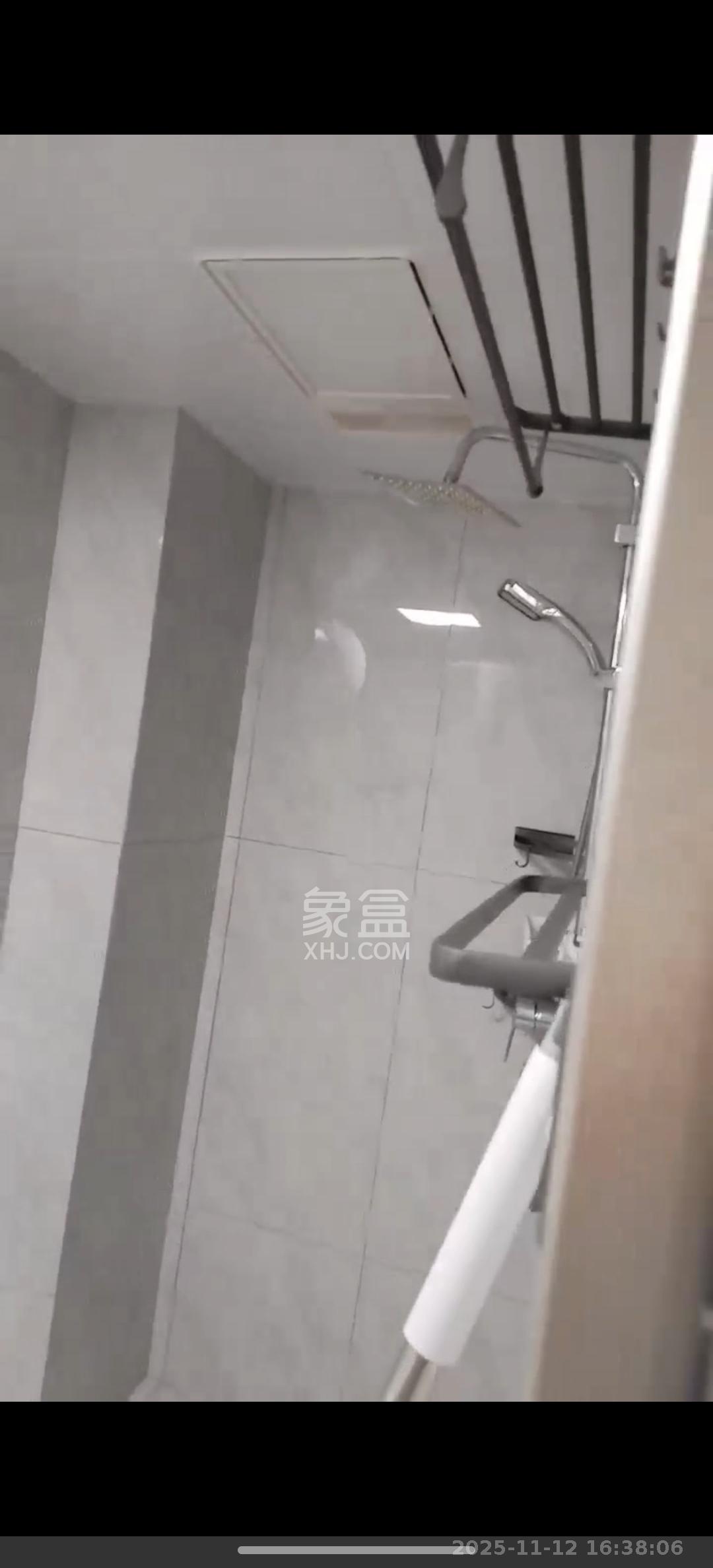 中海阅溪府  2室1厅1卫    2000.0元/月室内图