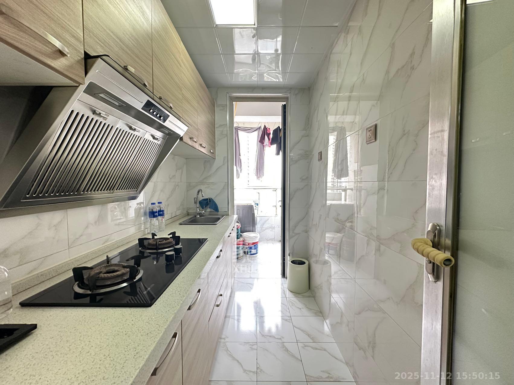 北辰三角洲E3区  1室1厅1卫    2200.0元/月室内图