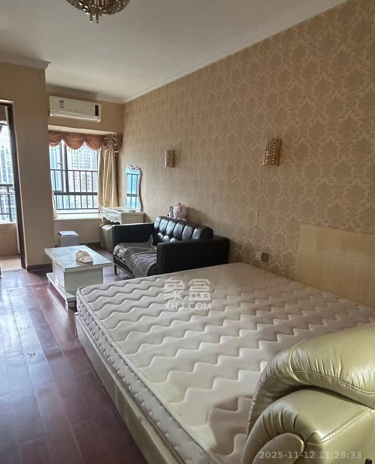 香樟兰亭(朗峰苑) 1室1厅1卫 1200.0元/月 香樟兰亭(朗峰苑) 1室1厅1卫 1200.0元/月室内图