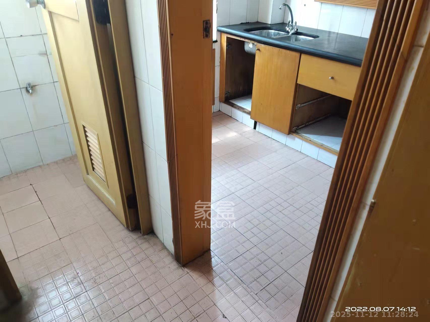 袁家岭省煤炭厅宿舍(芙蓉区省煤炭局小区) 3室1厅1卫 2500.0元/月 袁家岭省煤炭厅宿舍(芙蓉区省煤炭局小区) 3室1厅1卫 2500.0元/月室内图