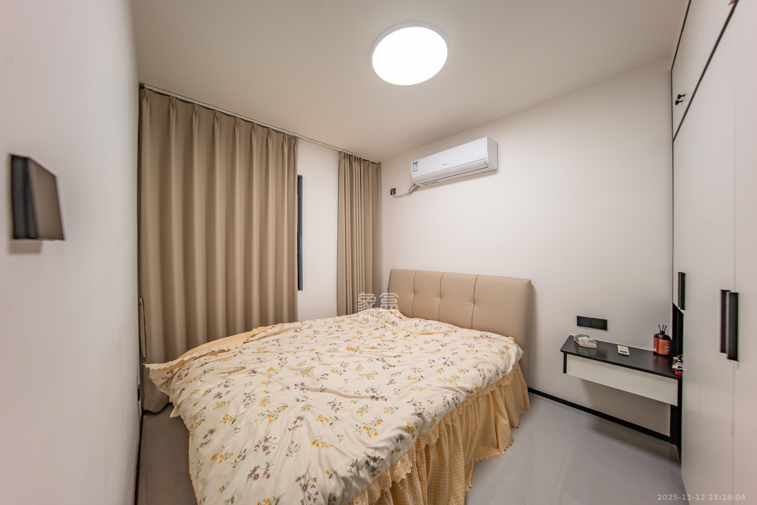 学士翰林苑  1室0厅0卫    55.0万卧室