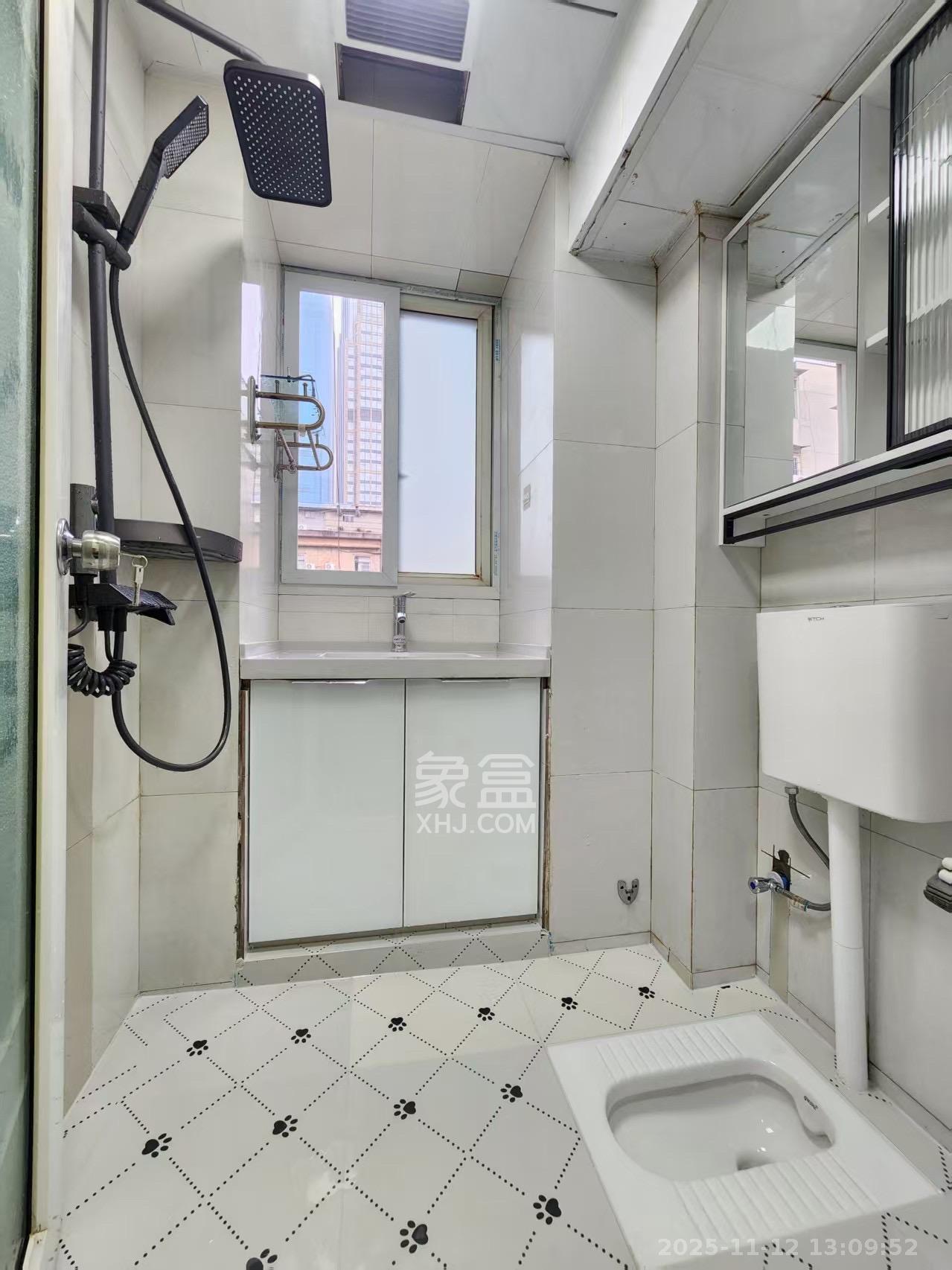 上麻园岭279号（原新华书店宿舍）  2室1厅1卫    2500.0元/月室内图