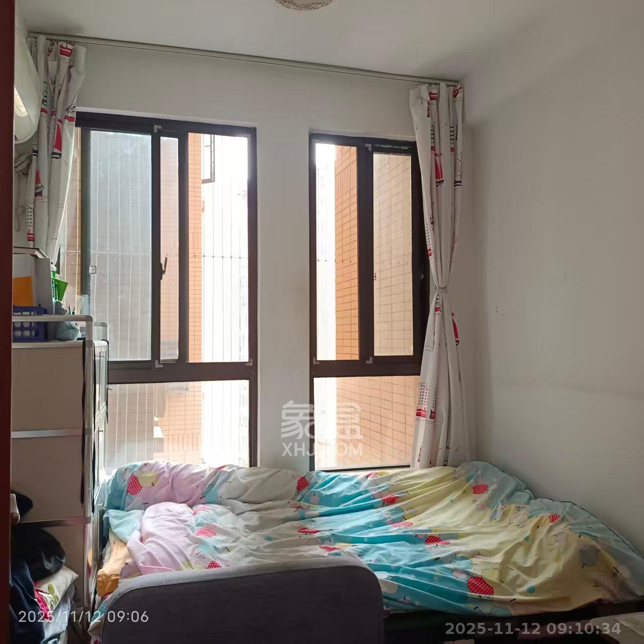 中信凯旋蓝岸（中信新城三期）  3室1厅1卫    2000.0元/月室内图