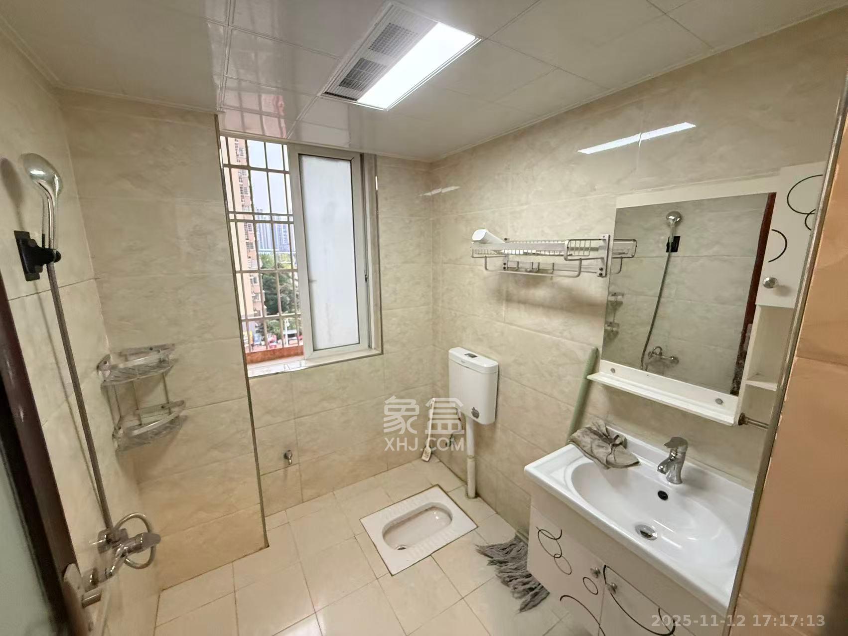 星城新宇黎锦苑 2室2厅1卫 1800.0元/月 星城新宇黎锦苑 2室2厅1卫 1800.0元/月室内图