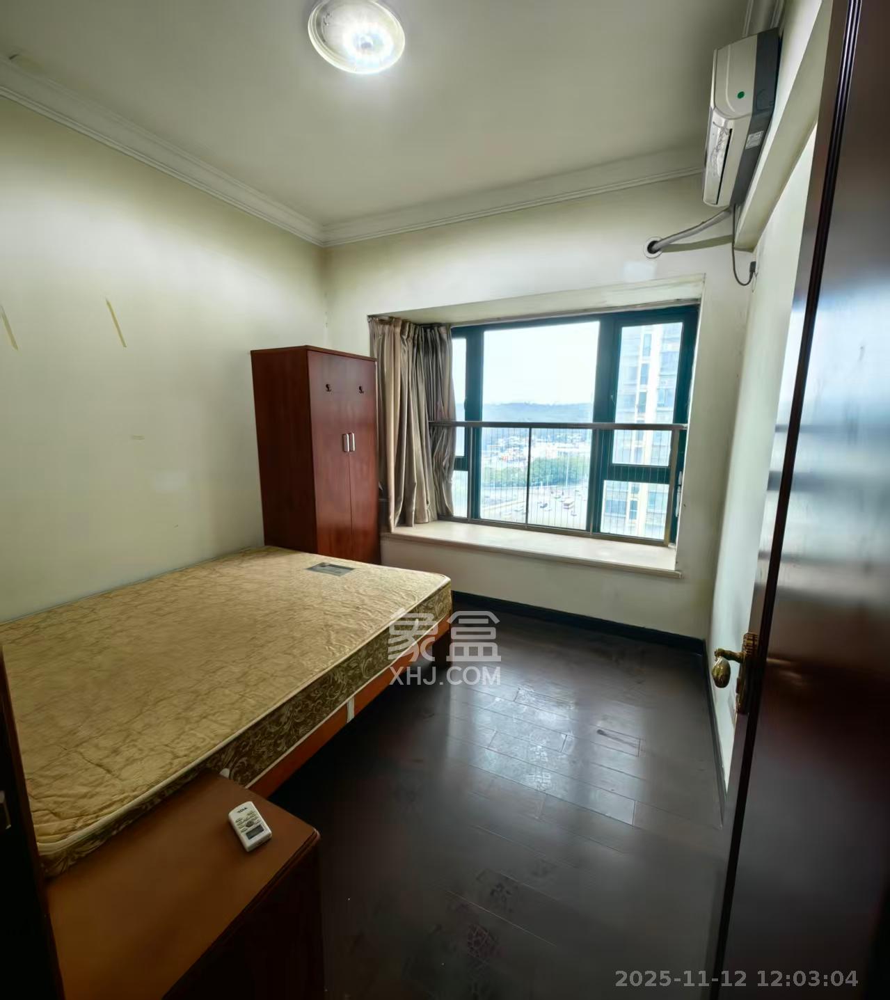 恒大城 3室2厅2卫 2000.0元/月 恒大城 3室2厅2卫 2000.0元/月室内图