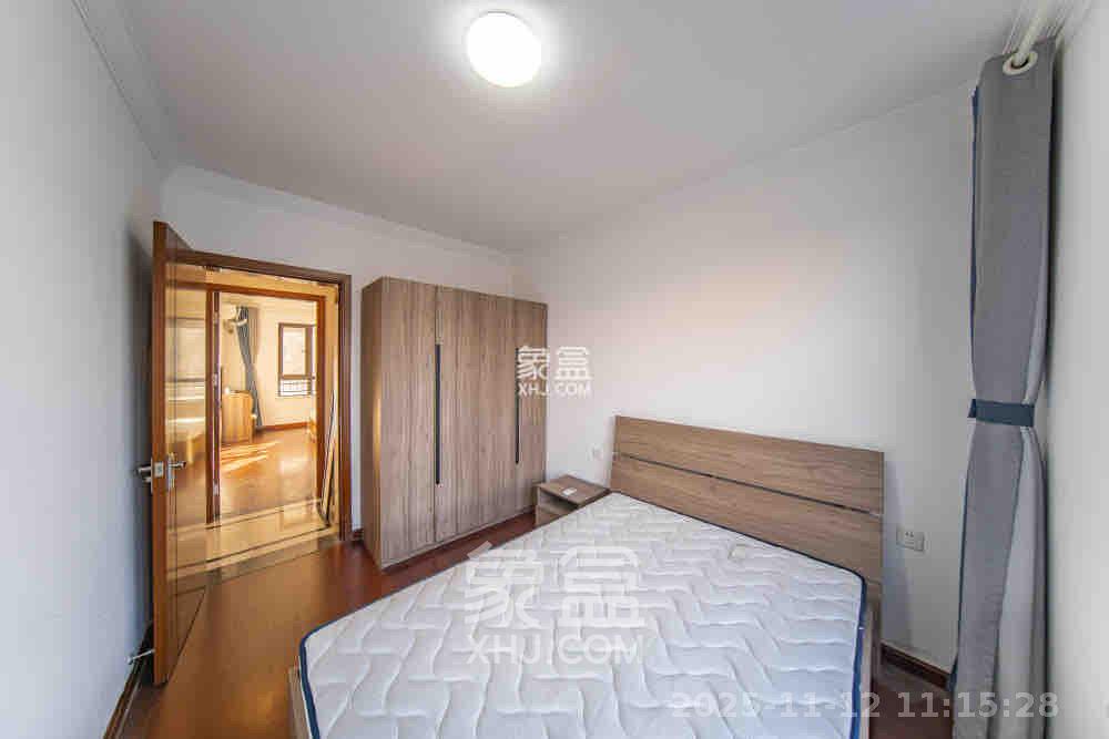 中海国际二期  3室2厅2卫    2100.0元/月室内图