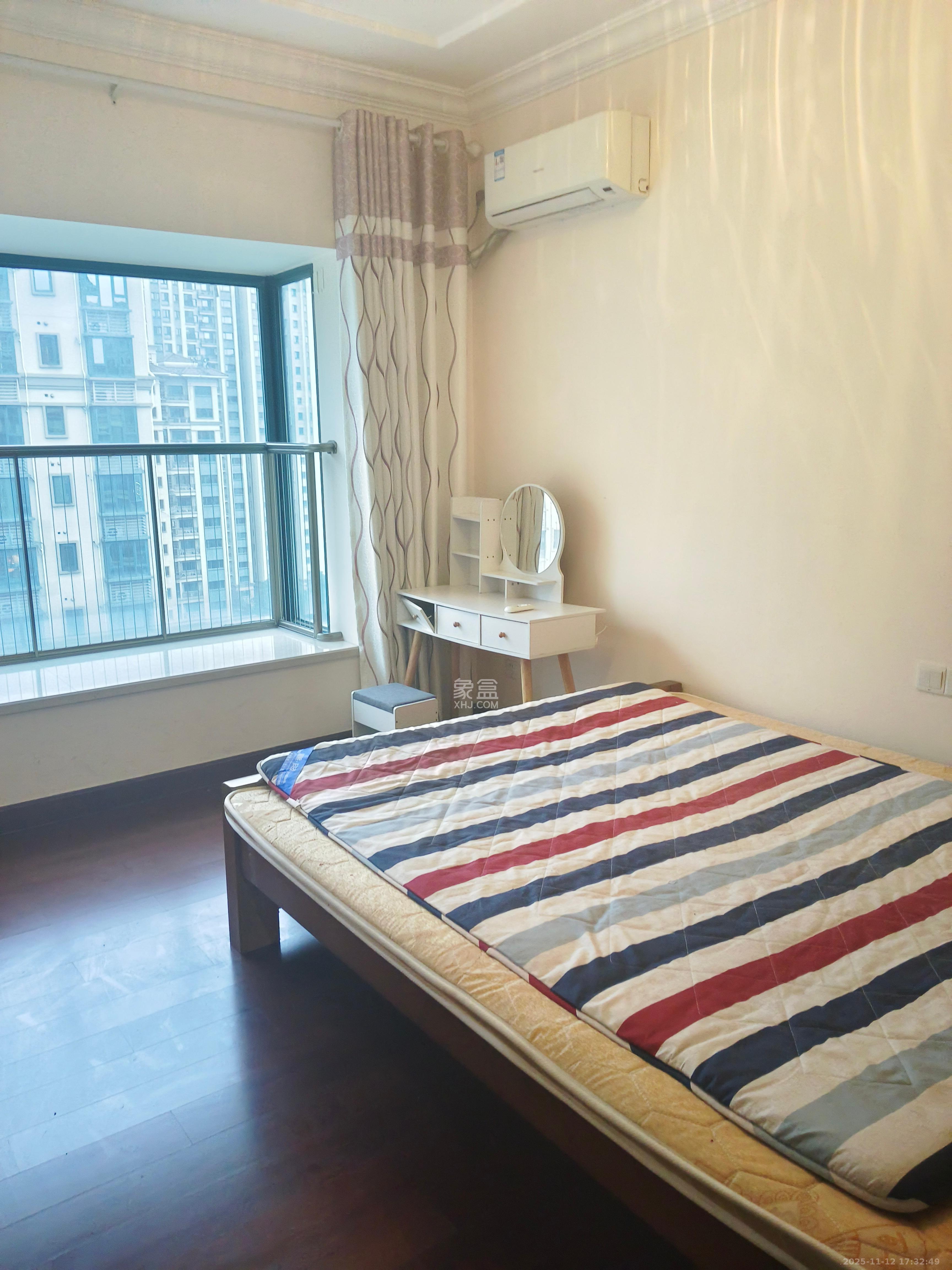 恒大雅苑 2室1厅1卫 2100.0元/月 恒大雅苑 2室1厅1卫 2100.0元/月室内图