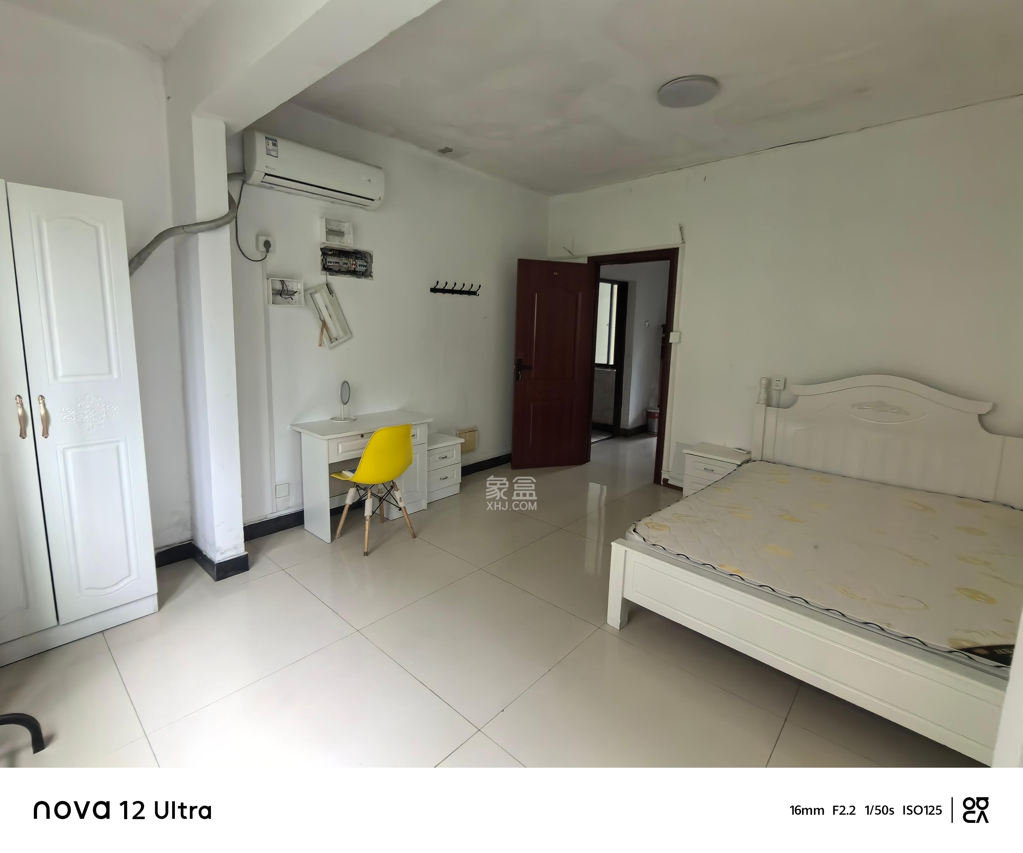 湘核佳苑  4室1厅1卫    1800.0元/月室内图