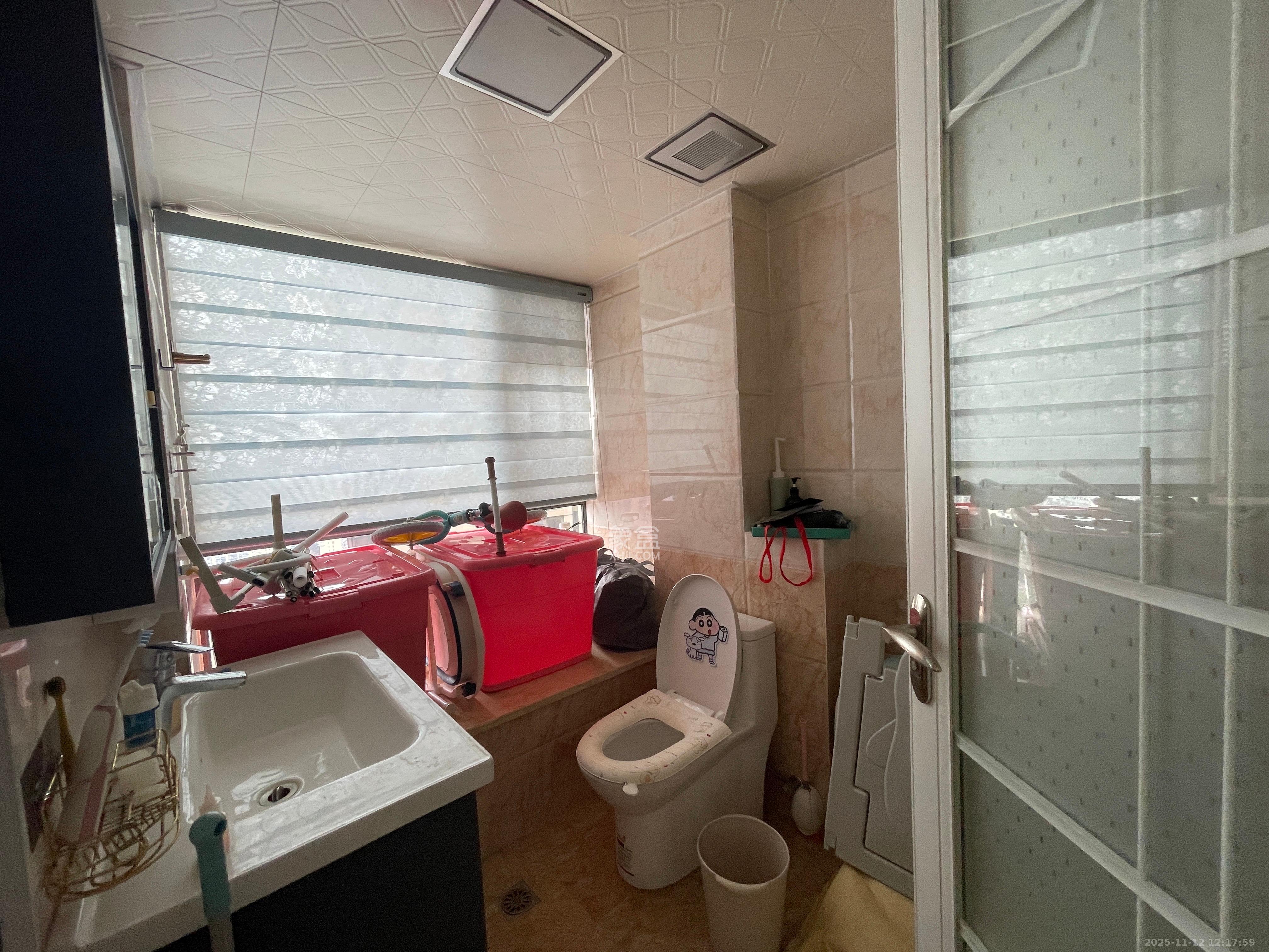 通用时代国际社区  3室1厅2卫    3000.0元/月室内图