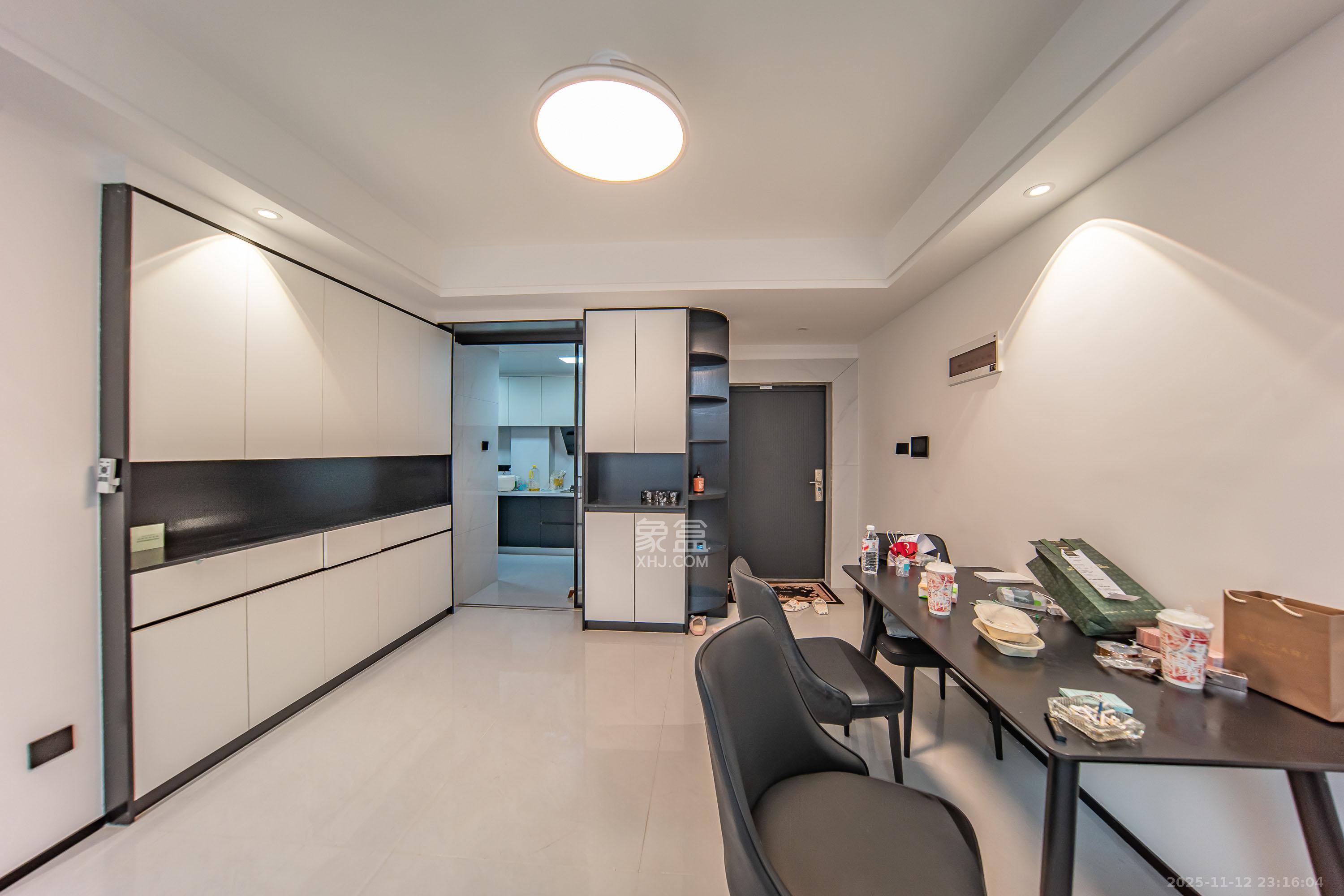 学士翰林苑 1室0厅0卫 55.0万 学士翰林苑 1室0厅0卫 55.0万客厅