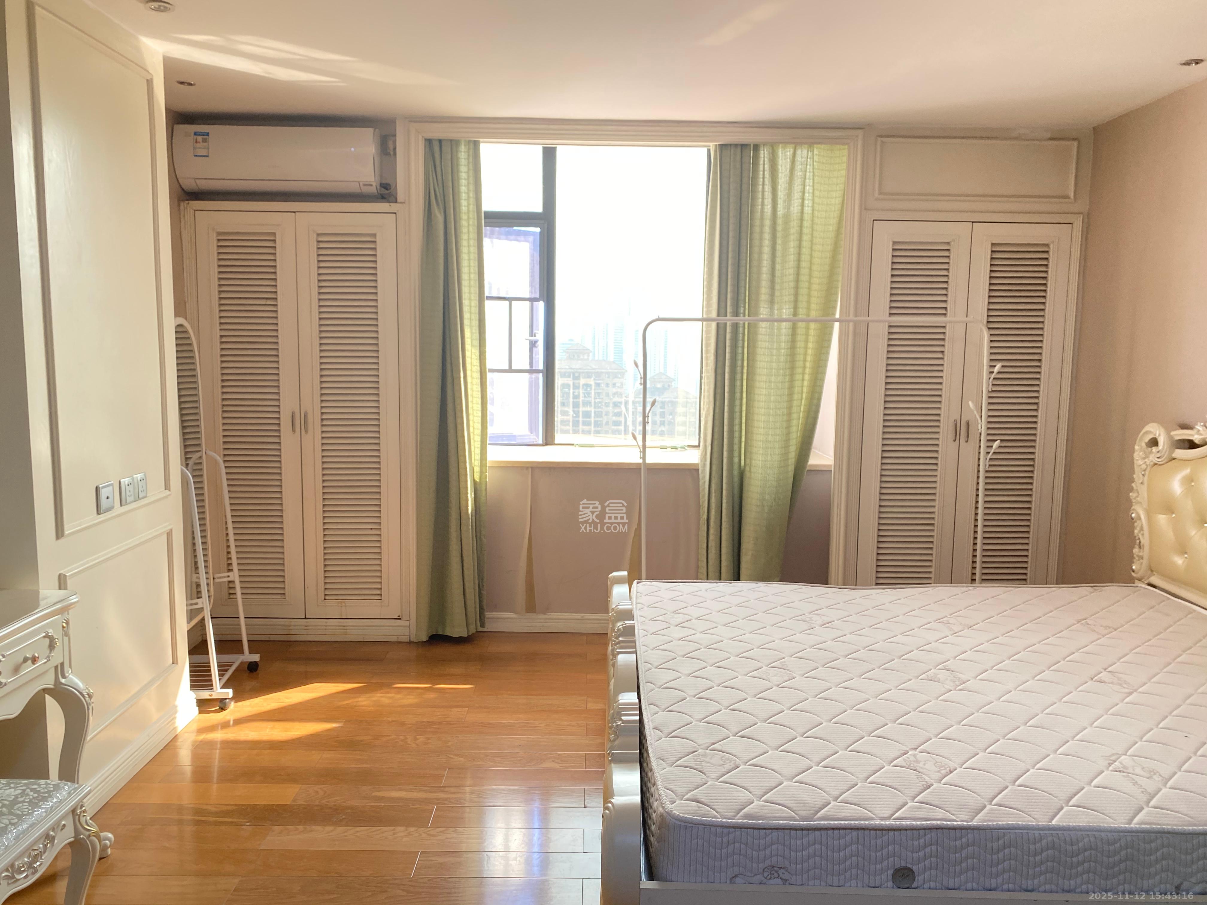 沁园春御院  1室1厅1卫    1900.0元/月室内图