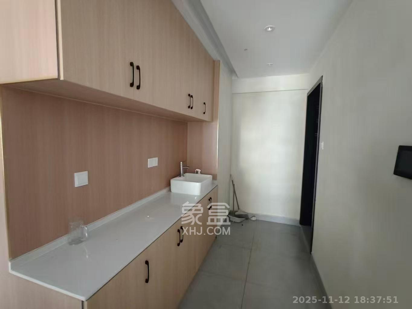 金地商置湘江峯汇 1室1厅1卫 4800.0元/月 金地商置湘江峯汇 1室1厅1卫 4800.0元/月室内图