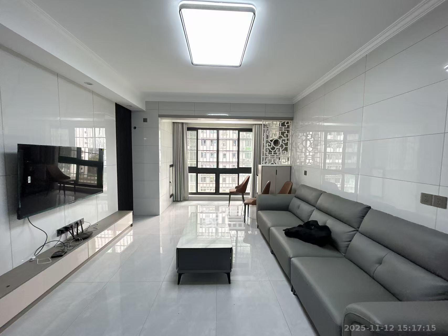 旭日嘉苑 2室1厅1卫 2200.0元/月 旭日嘉苑 2室1厅1卫 2200.0元/月室内图