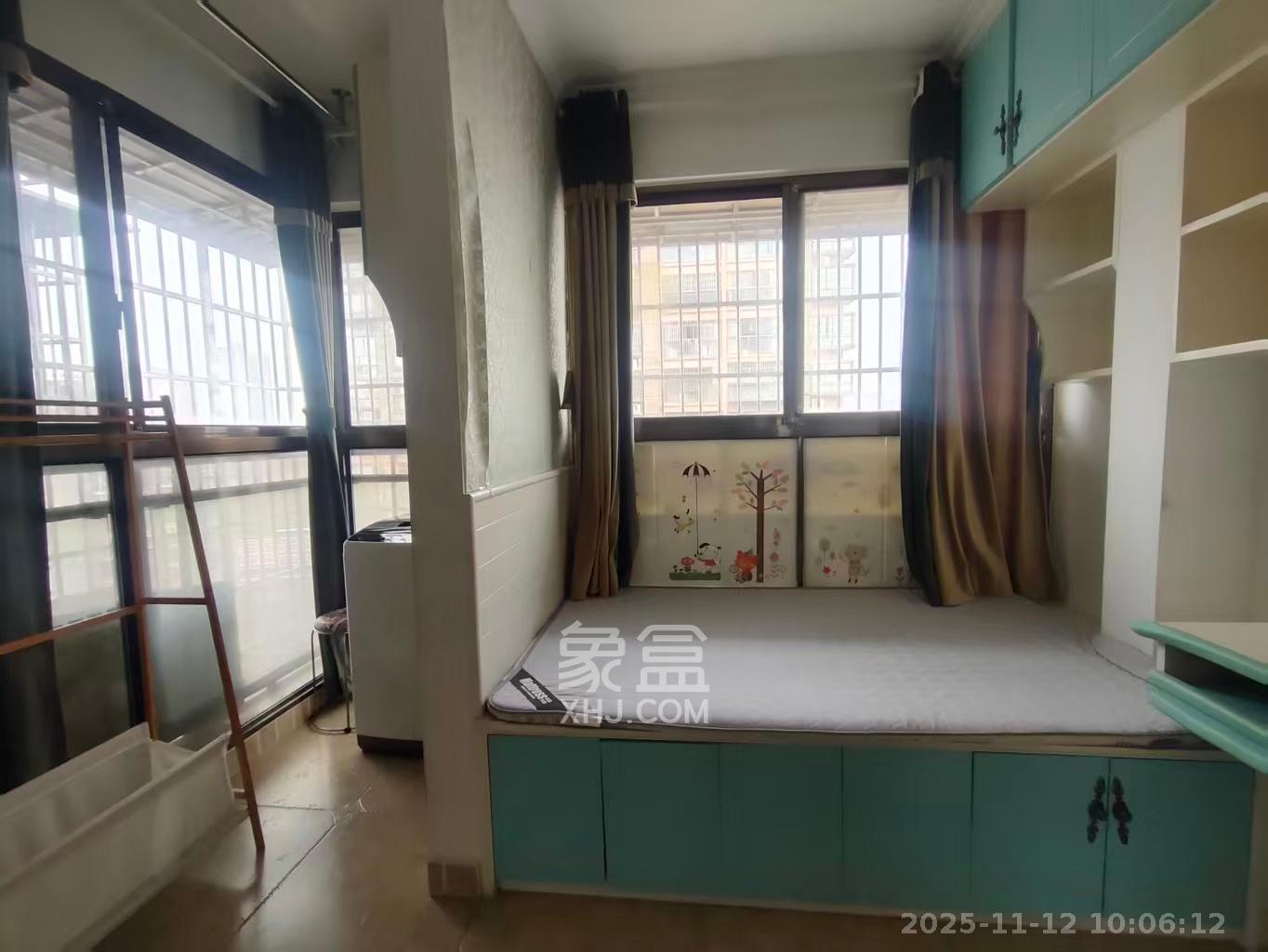 君悦紫园  1室1厅1卫    2200.0元/月室内图