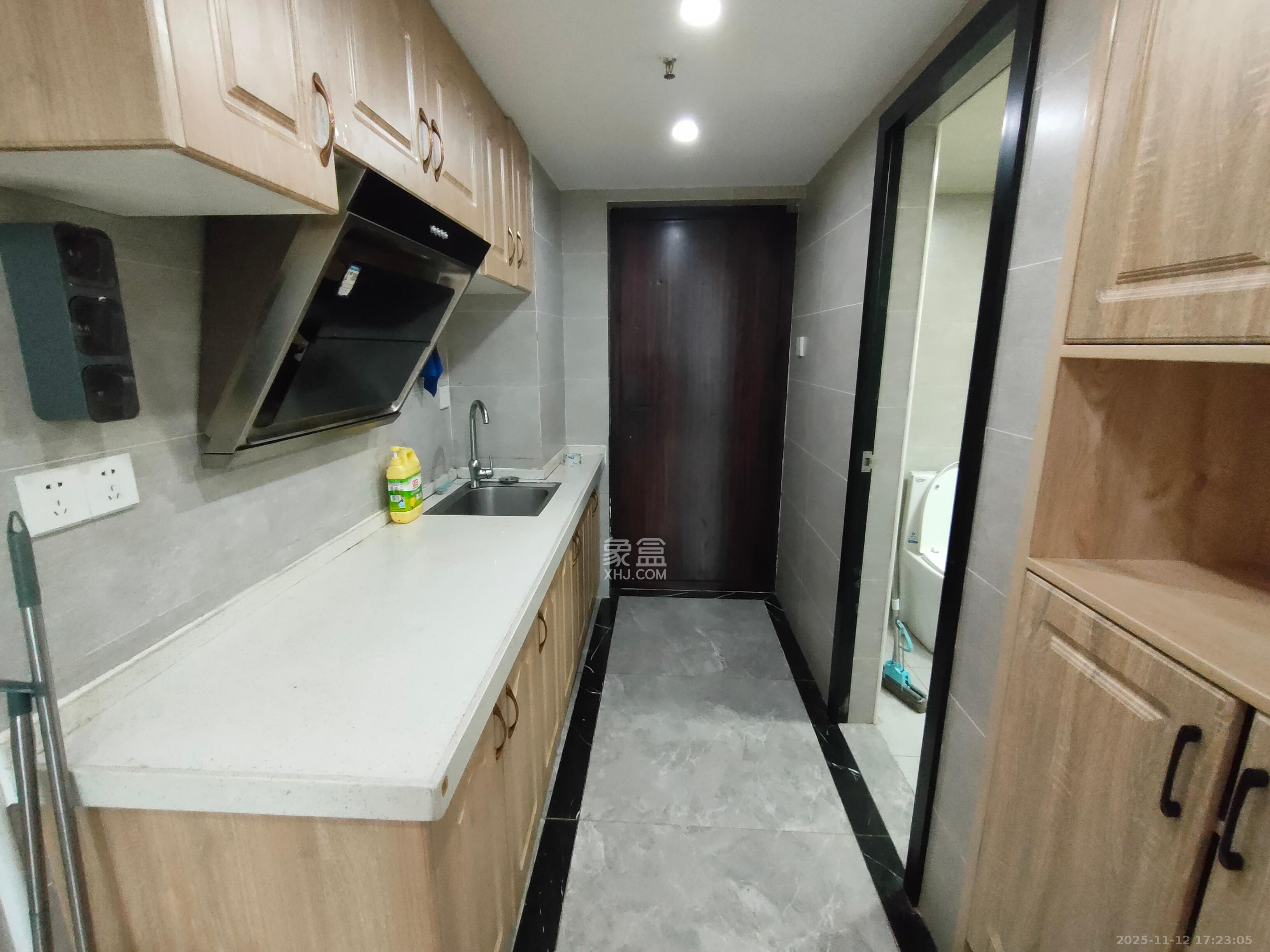 东盈商业广场（华泉城市广场）  1室0厅1卫    2000.0元/月室内图