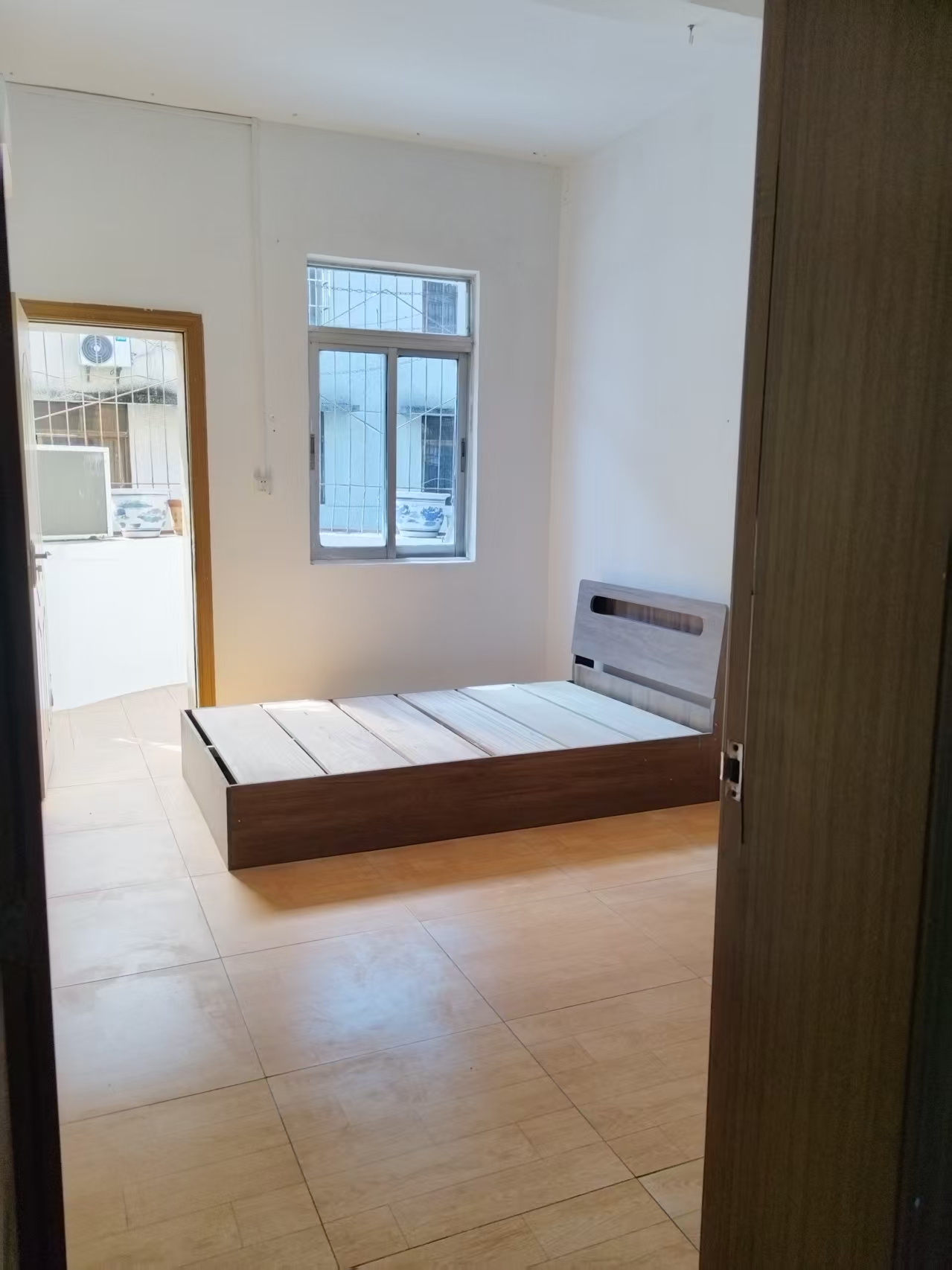 海南省电子工业总公司住宅区 2室2厅1卫 1800.0元/月 海南省电子工业总公司住宅区 2室2厅1卫 1800.0元/月室内图