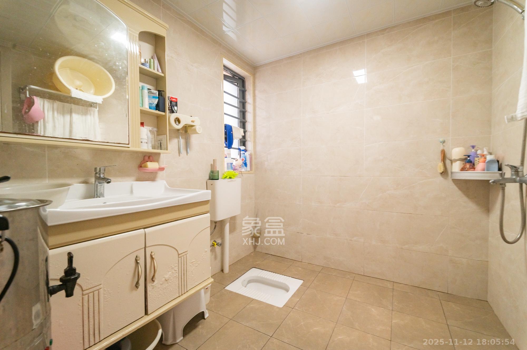 中建悦和城 4室2厅2卫 116.0万 中建悦和城 4室2厅2卫 116.0万卫生间