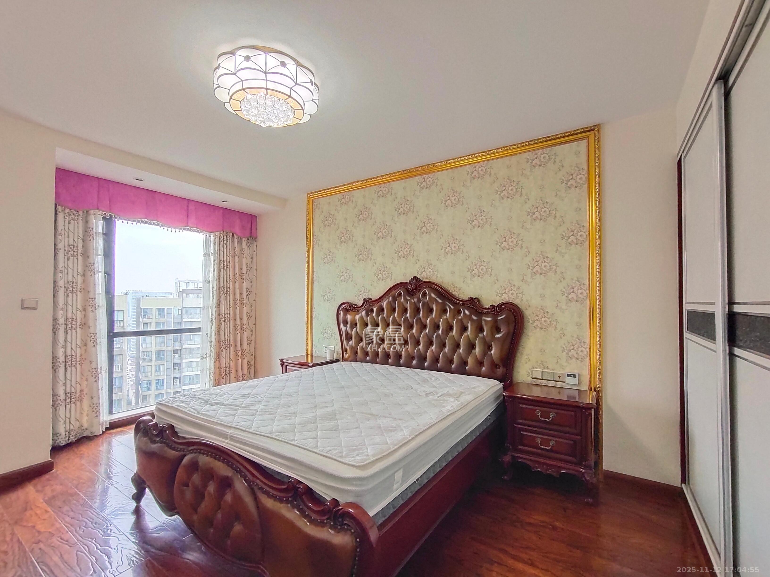 融科东南海  4室2厅2卫    4000.0元/月室内图