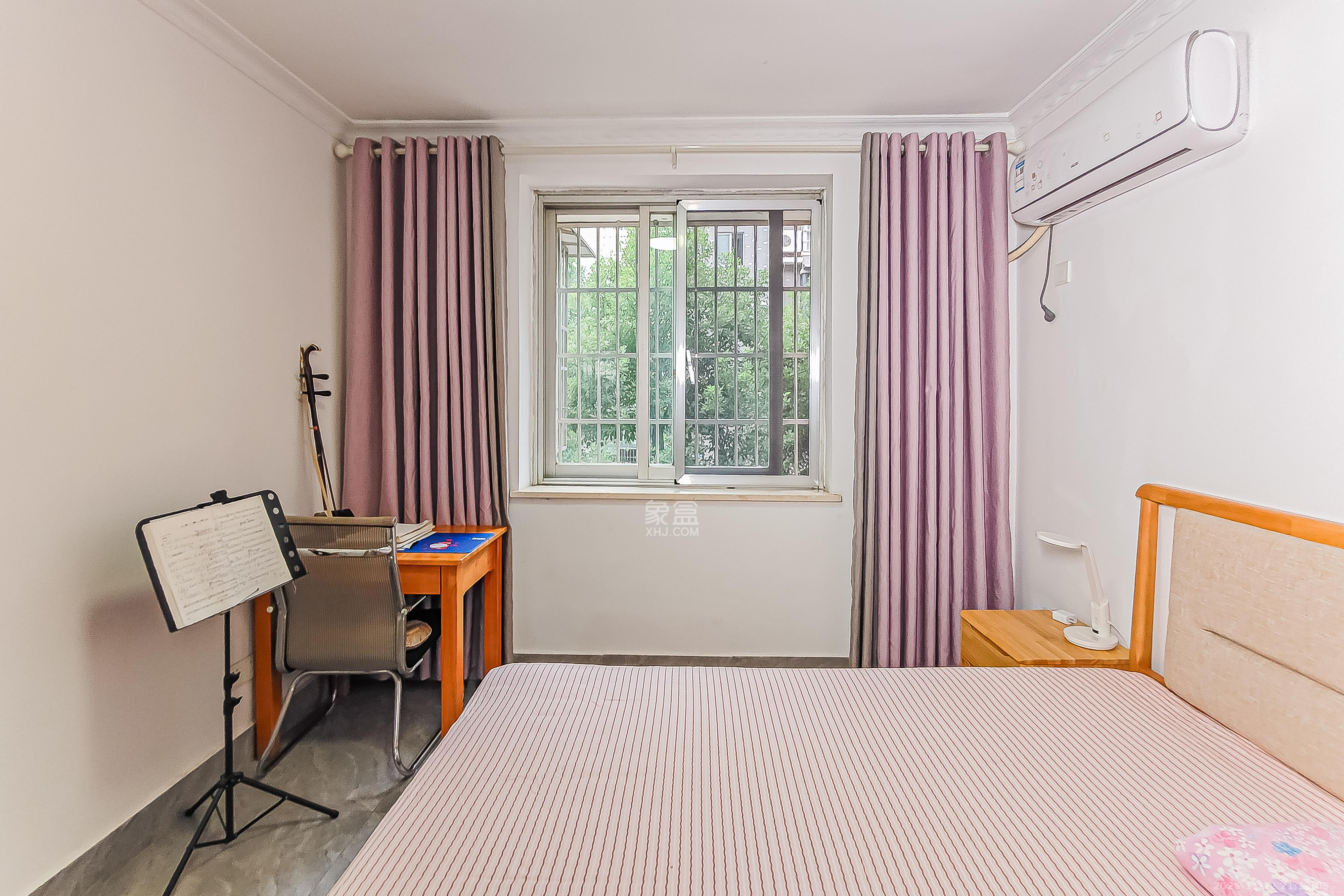 金地社区 2室1厅1卫 43.8万 金地社区 2室1厅1卫 43.8万卧室