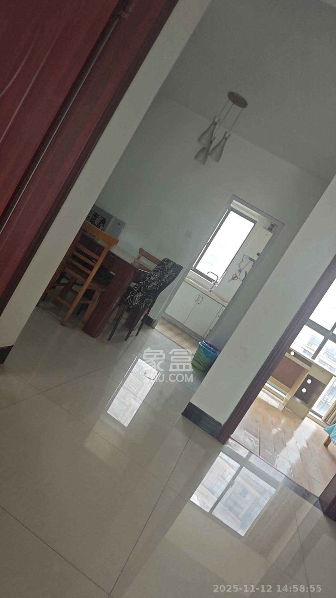 优山美地 2室2厅1卫 2600.0元/月 优山美地 2室2厅1卫 2600.0元/月室内图