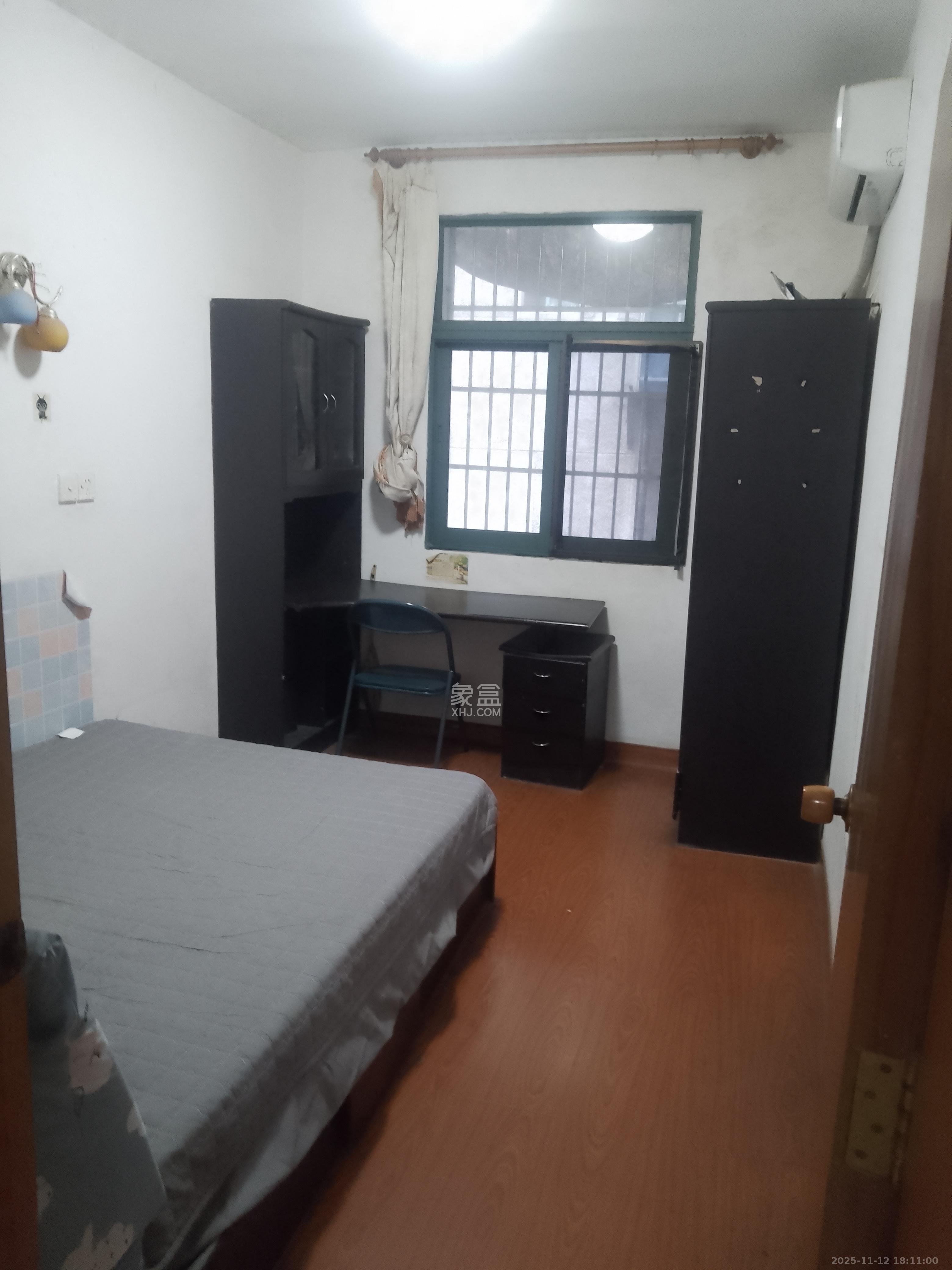 东瓜山一村  2室1厅1卫    1200.0元/月室内图