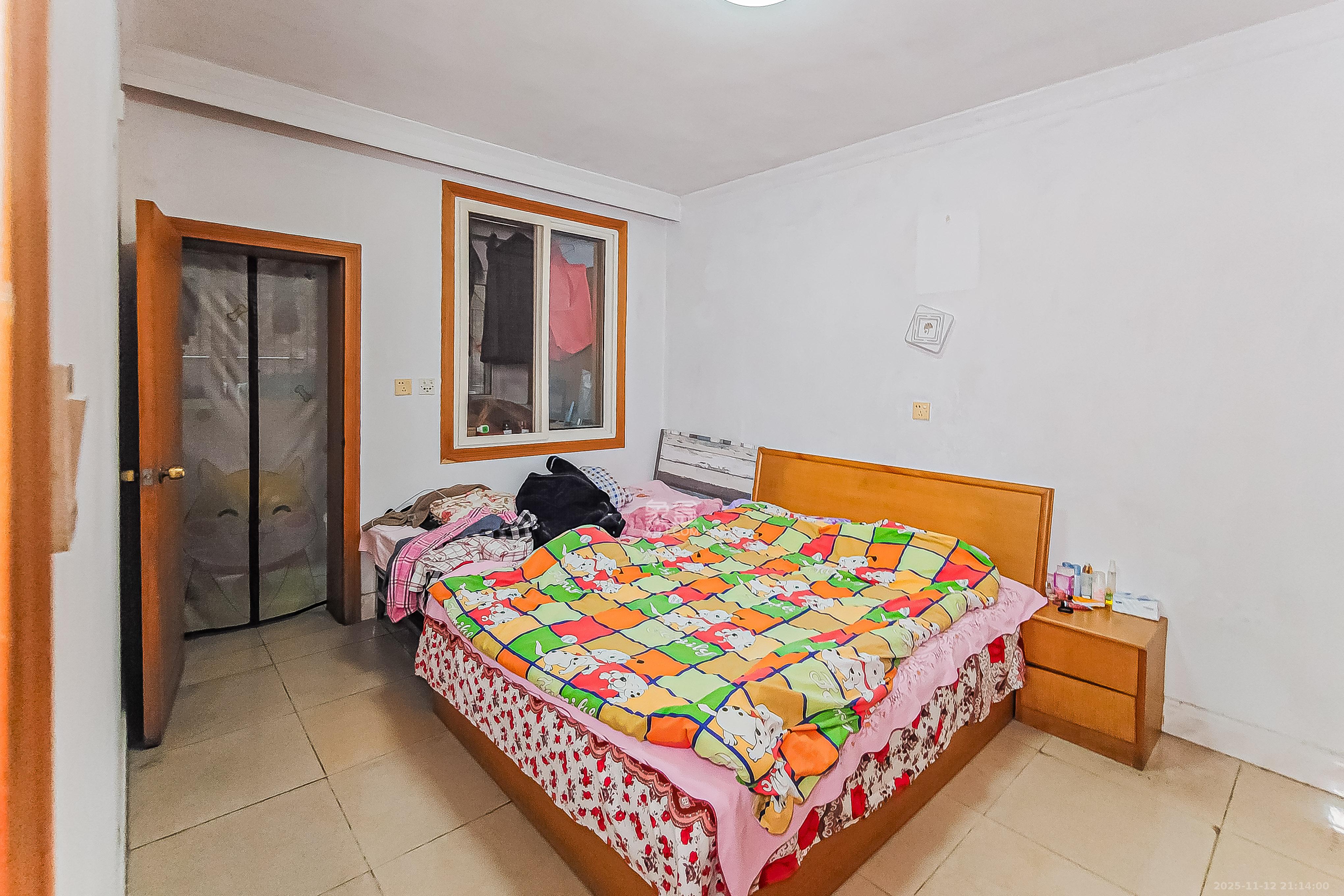 书苑花园（书院花园）  2室1厅1卫    44.0万卧室