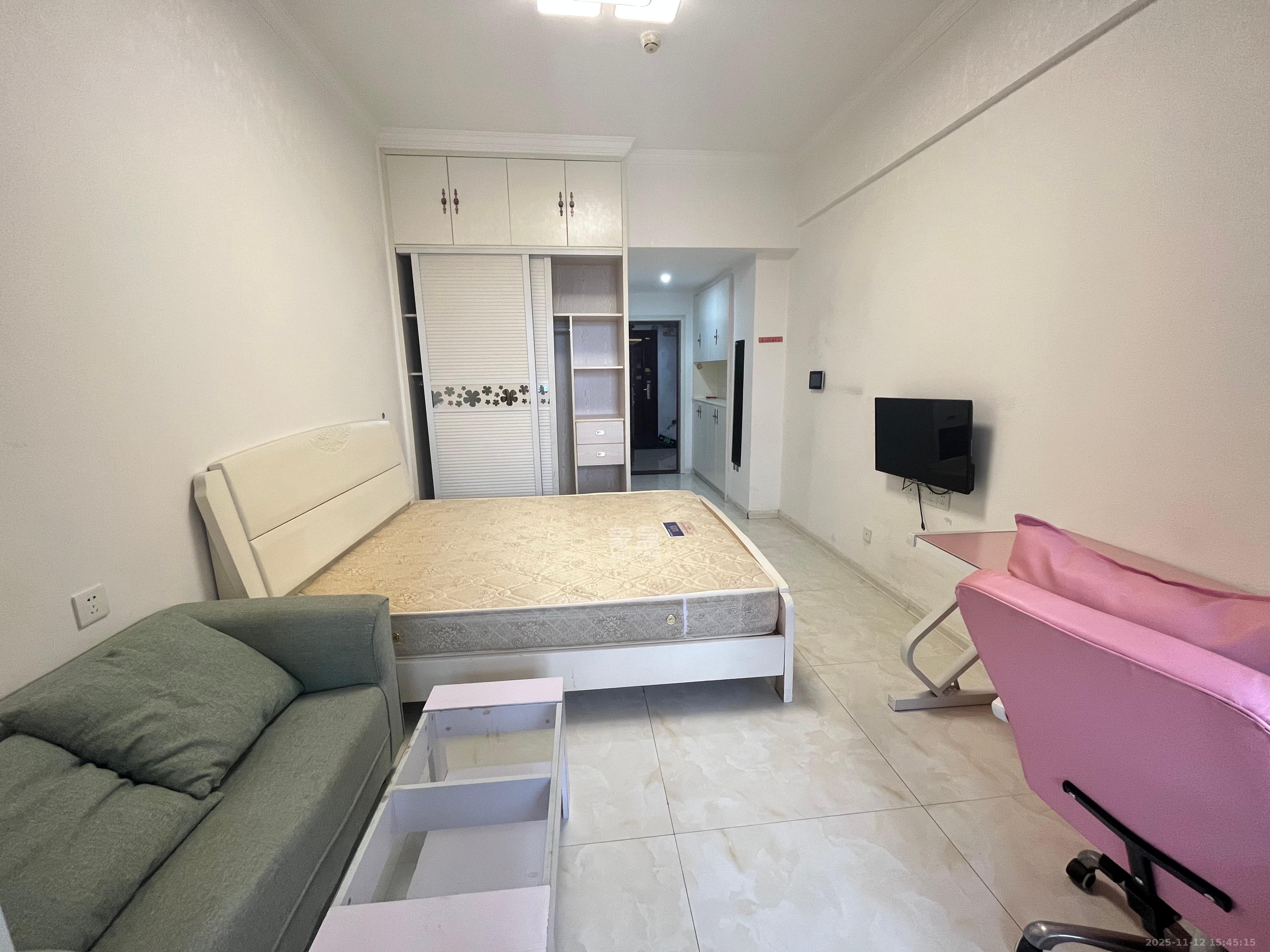 长房天翼未来城 1室1厅1卫 1500.0元/月 长房天翼未来城 1室1厅1卫 1500.0元/月室内图