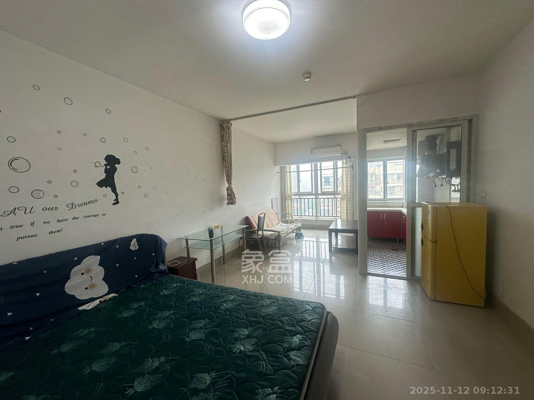 先锋水韵花都  1室1厅1卫    1400.0元/月室内图