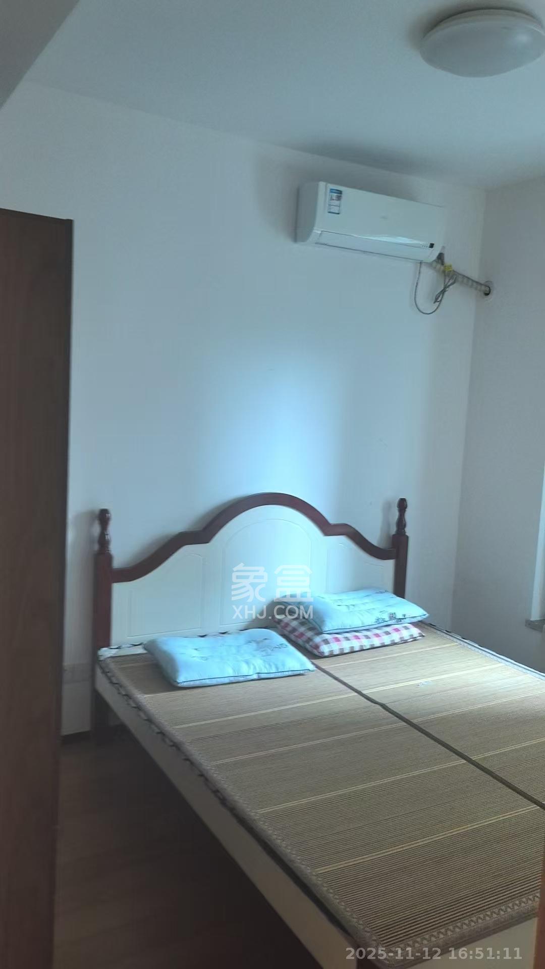 恒大翡翠华庭 2室2厅1卫 2000.0元/月 恒大翡翠华庭 2室2厅1卫 2000.0元/月室内图