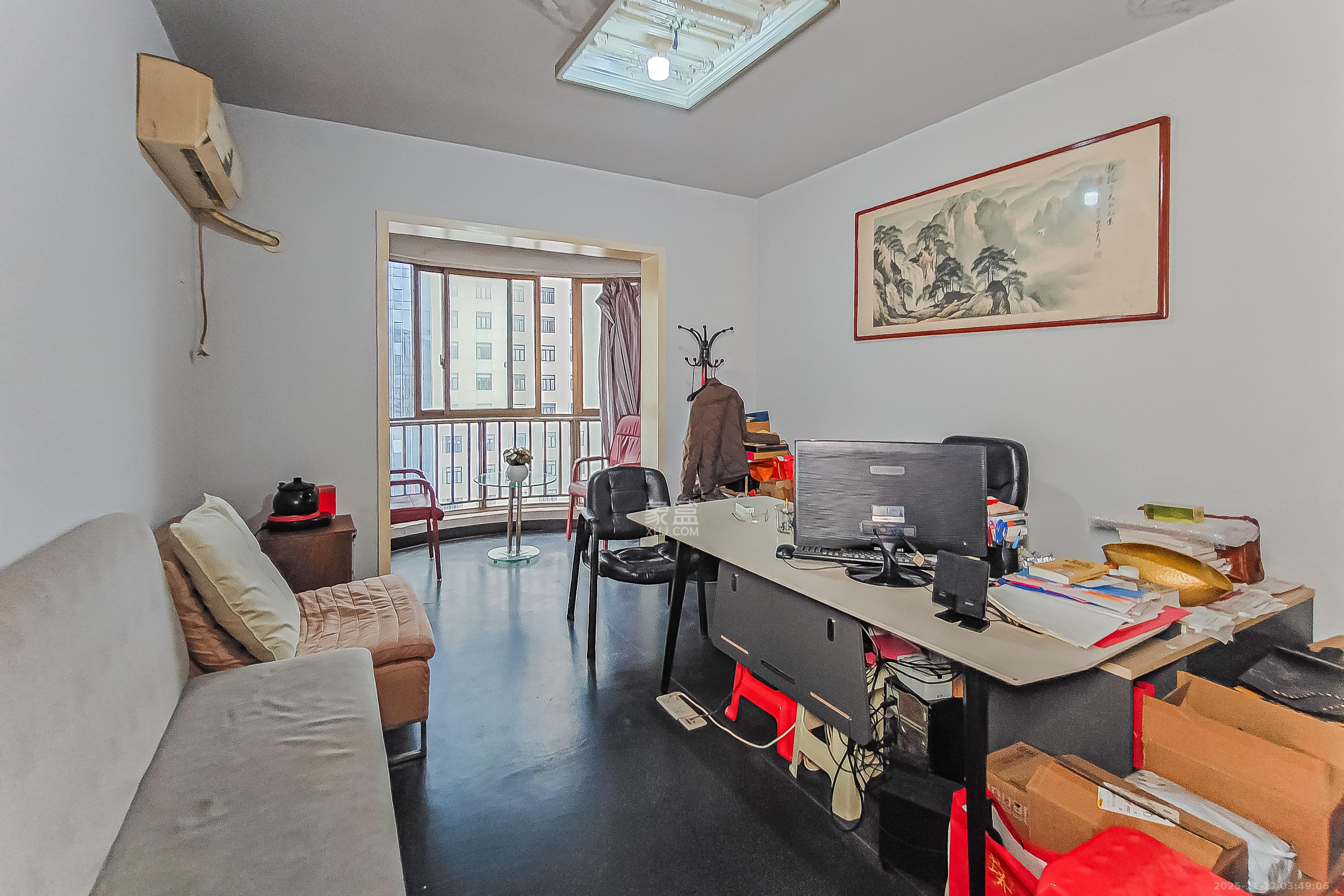 中域蓉城 4室2厅2卫 150.0万 中域蓉城 4室2厅2卫 150.0万卧室