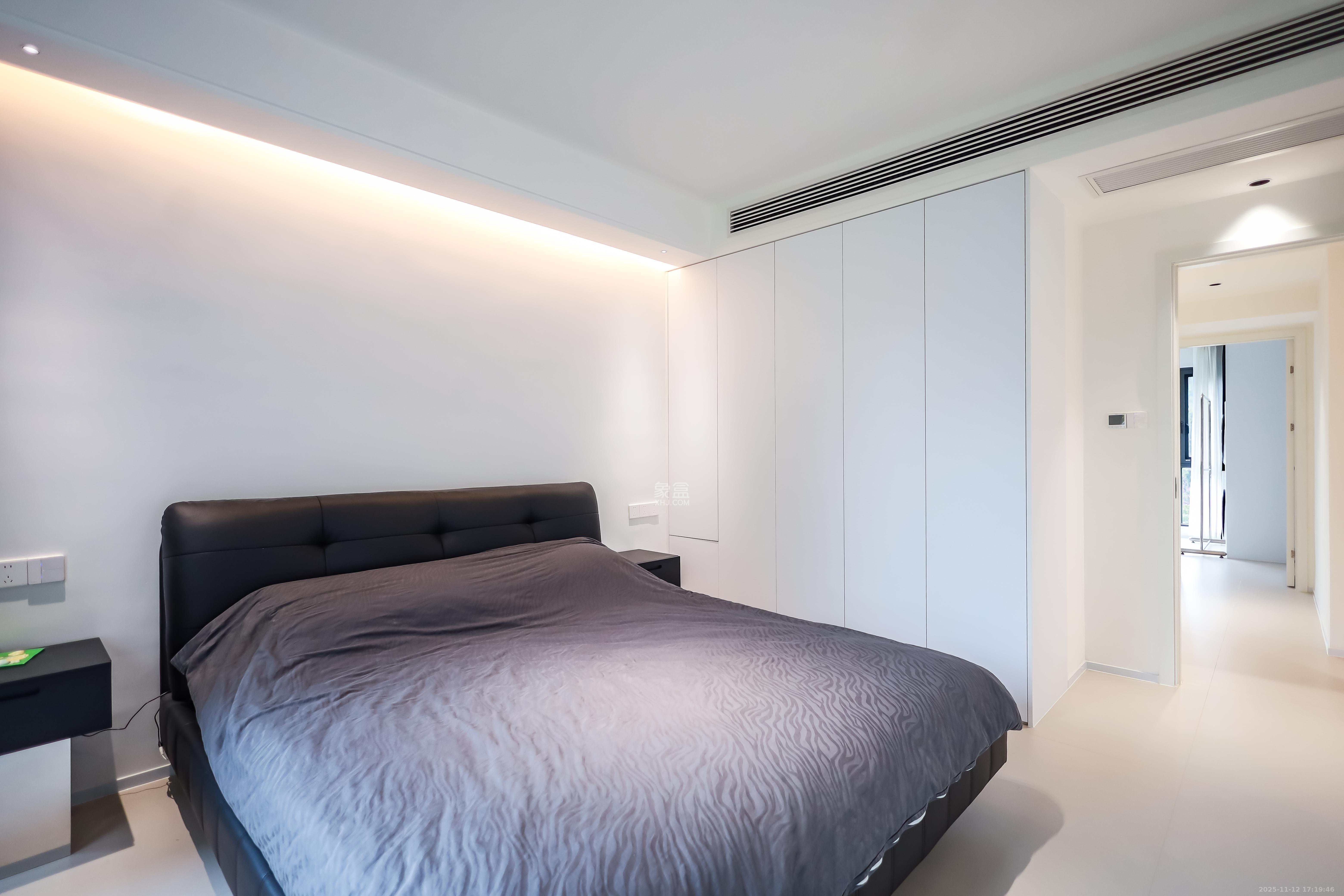 通号岭绣苑  3室2厅1卫    86.6万卧室