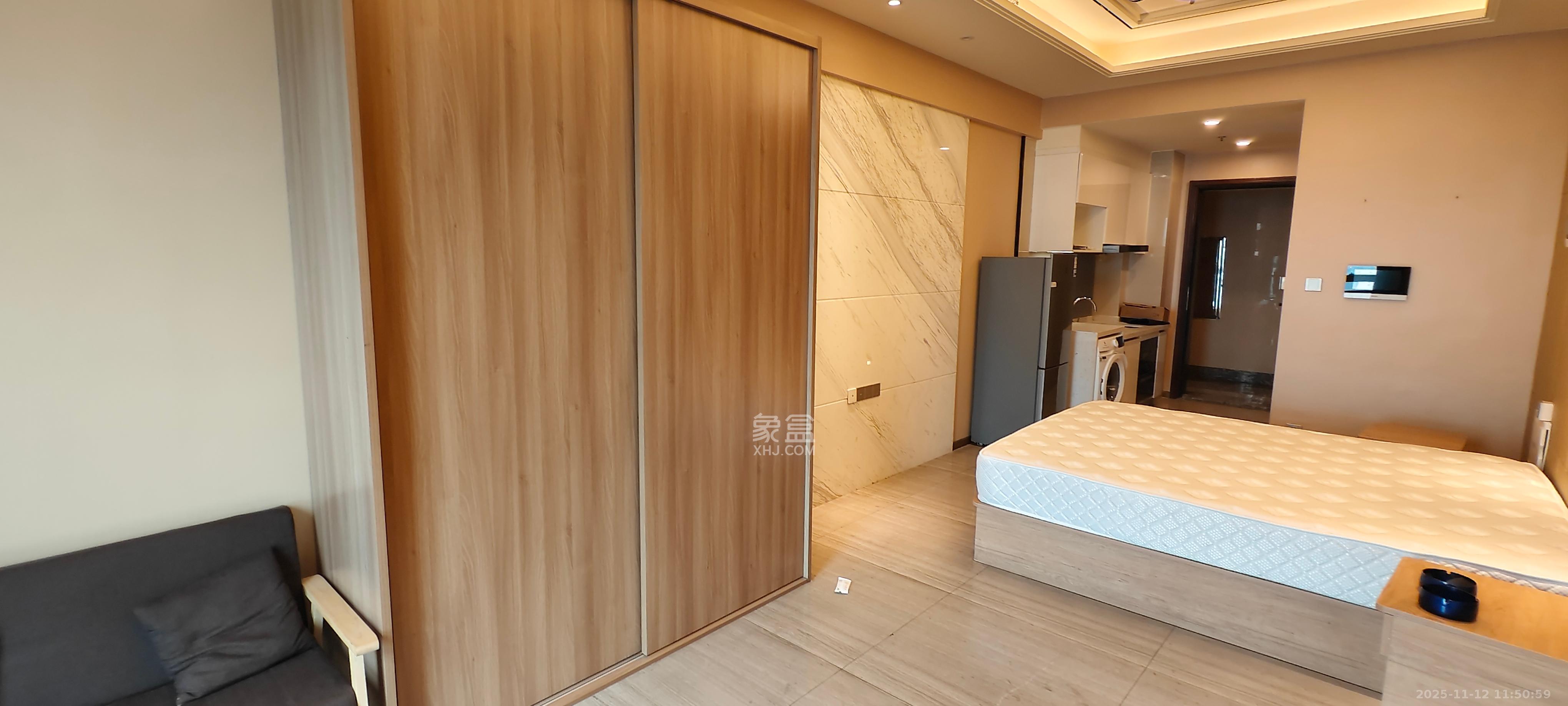 恒大誉府(融誉商业中心) 1室0厅0卫 1700.0元/月 恒大誉府(融誉商业中心) 1室0厅0卫 1700.0元/月室内图