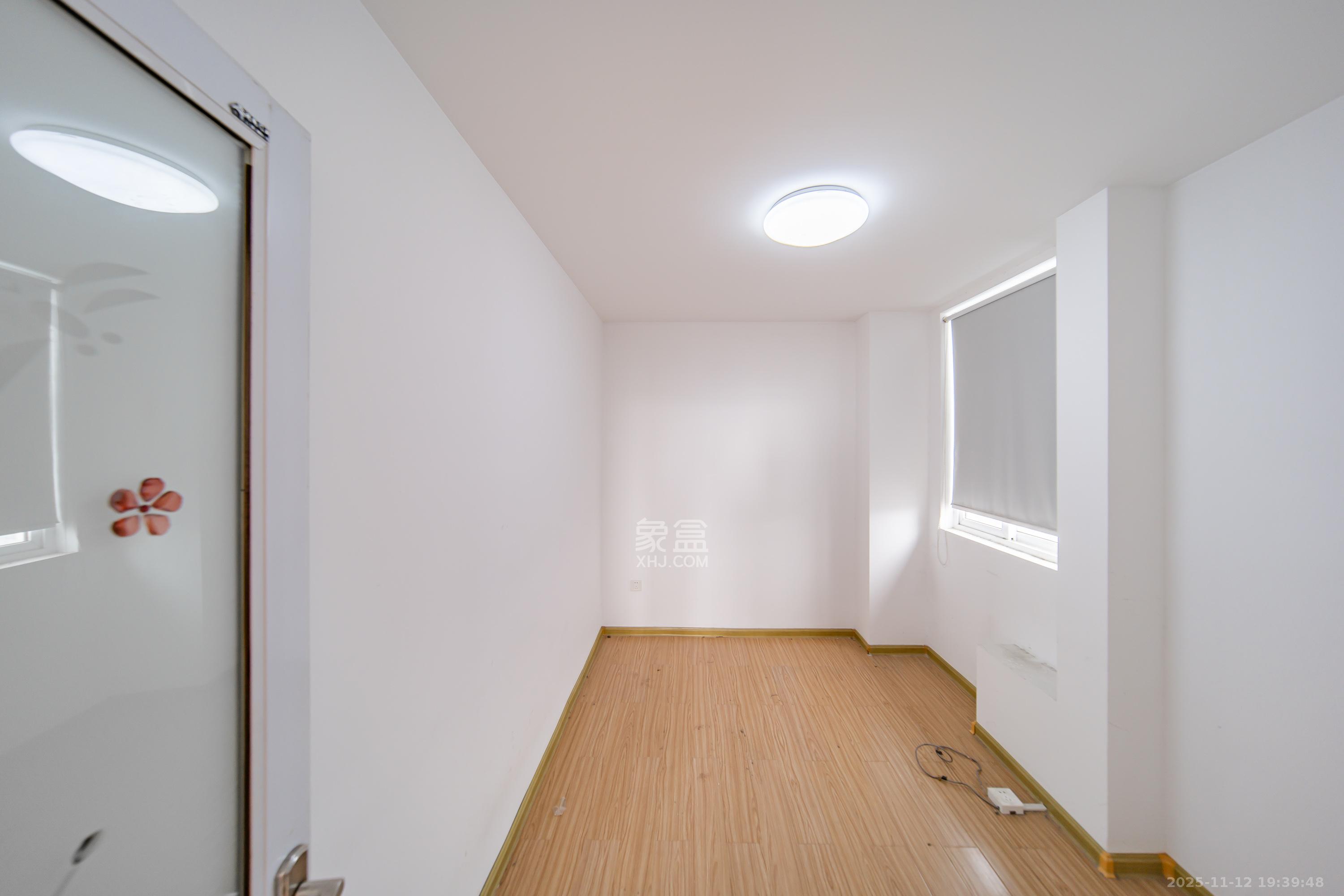 永通商邸 4室2厅1卫 105.0万 永通商邸 4室2厅1卫 105.0万卧室