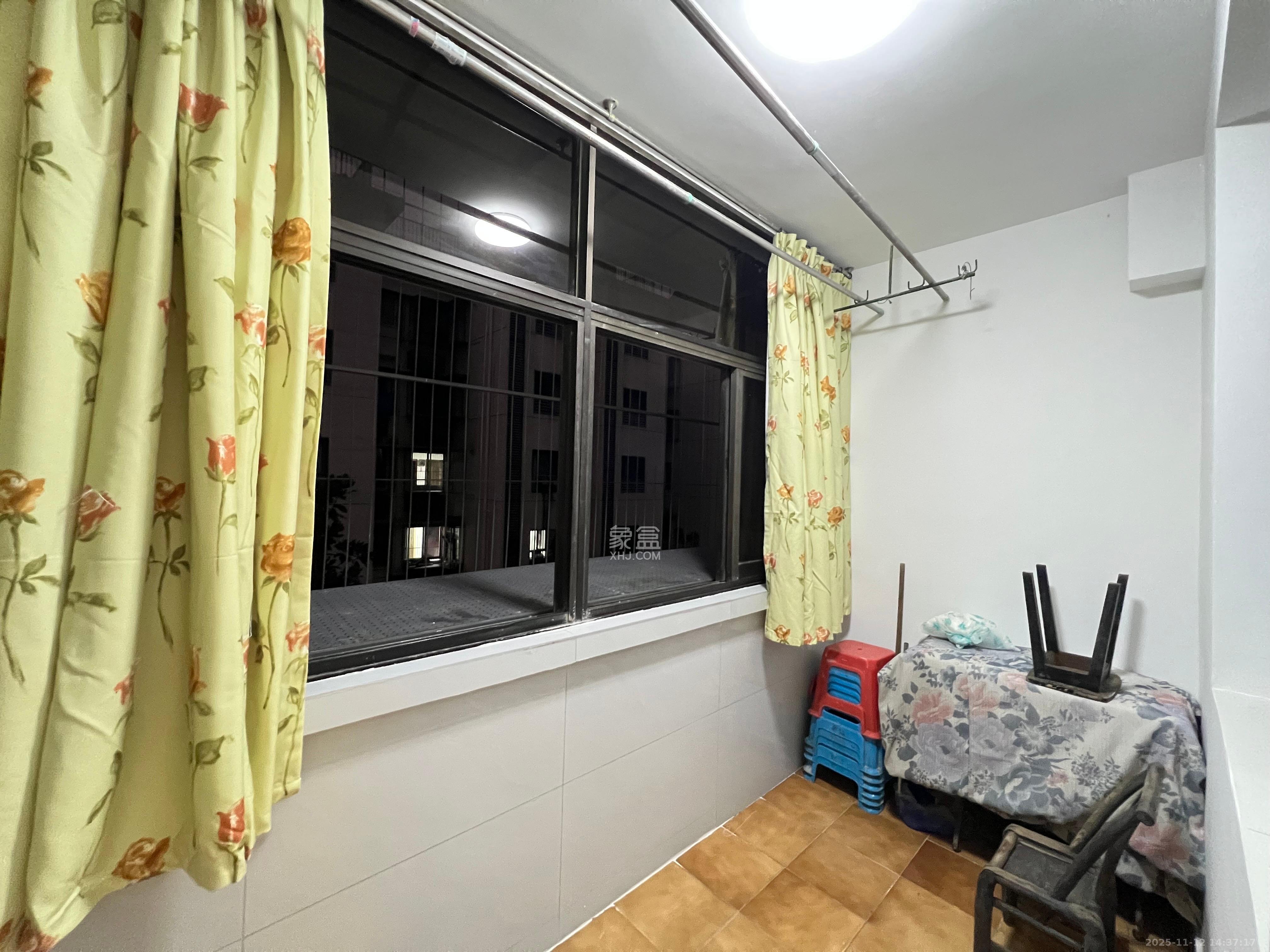 湖橡宿舍/湖橡小区  2室1厅1卫    2400.0元/月室内图