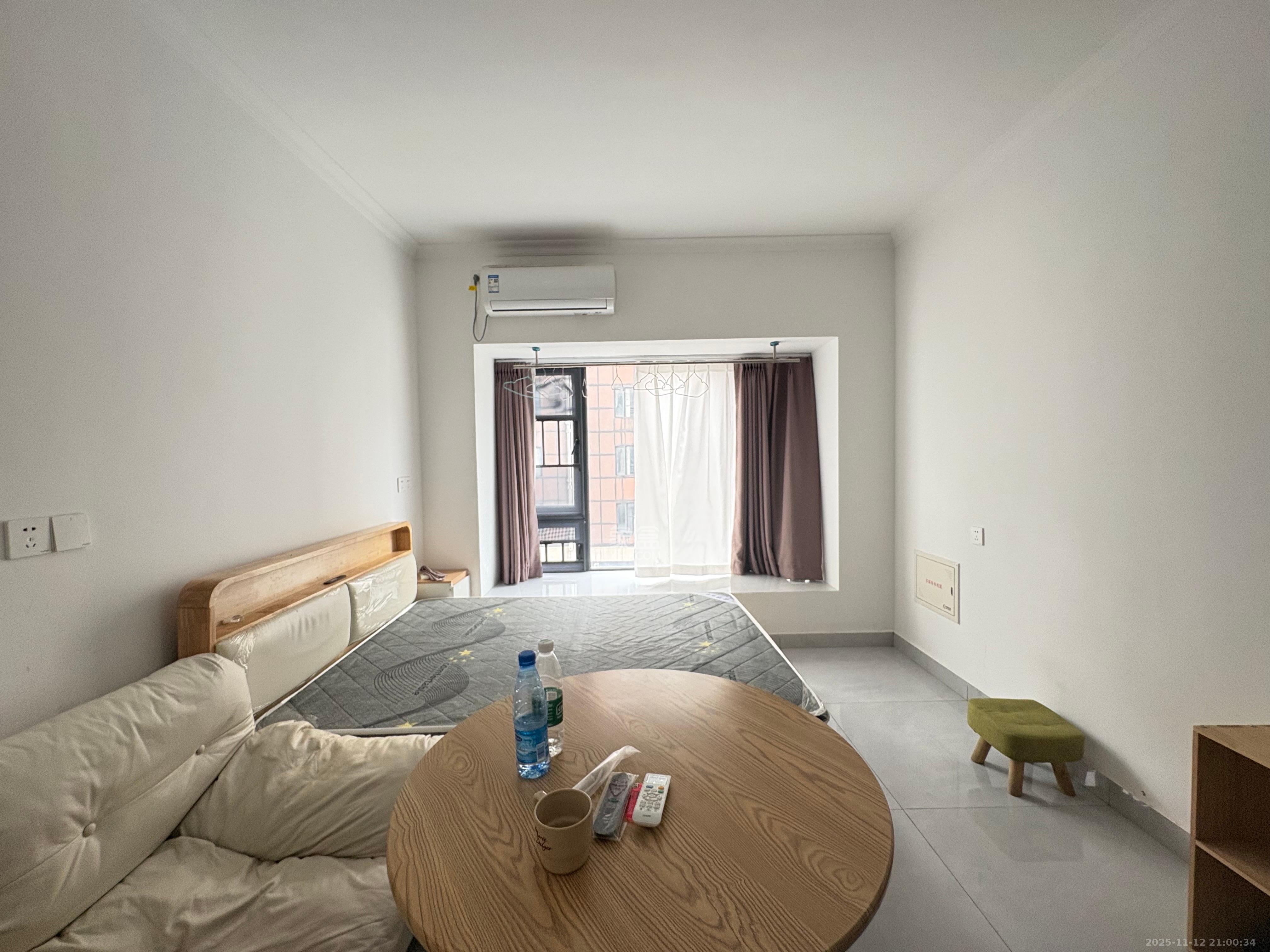 碧桂园城市之光 1室1厅1卫 1500.0元/月 碧桂园城市之光 1室1厅1卫 1500.0元/月室内图