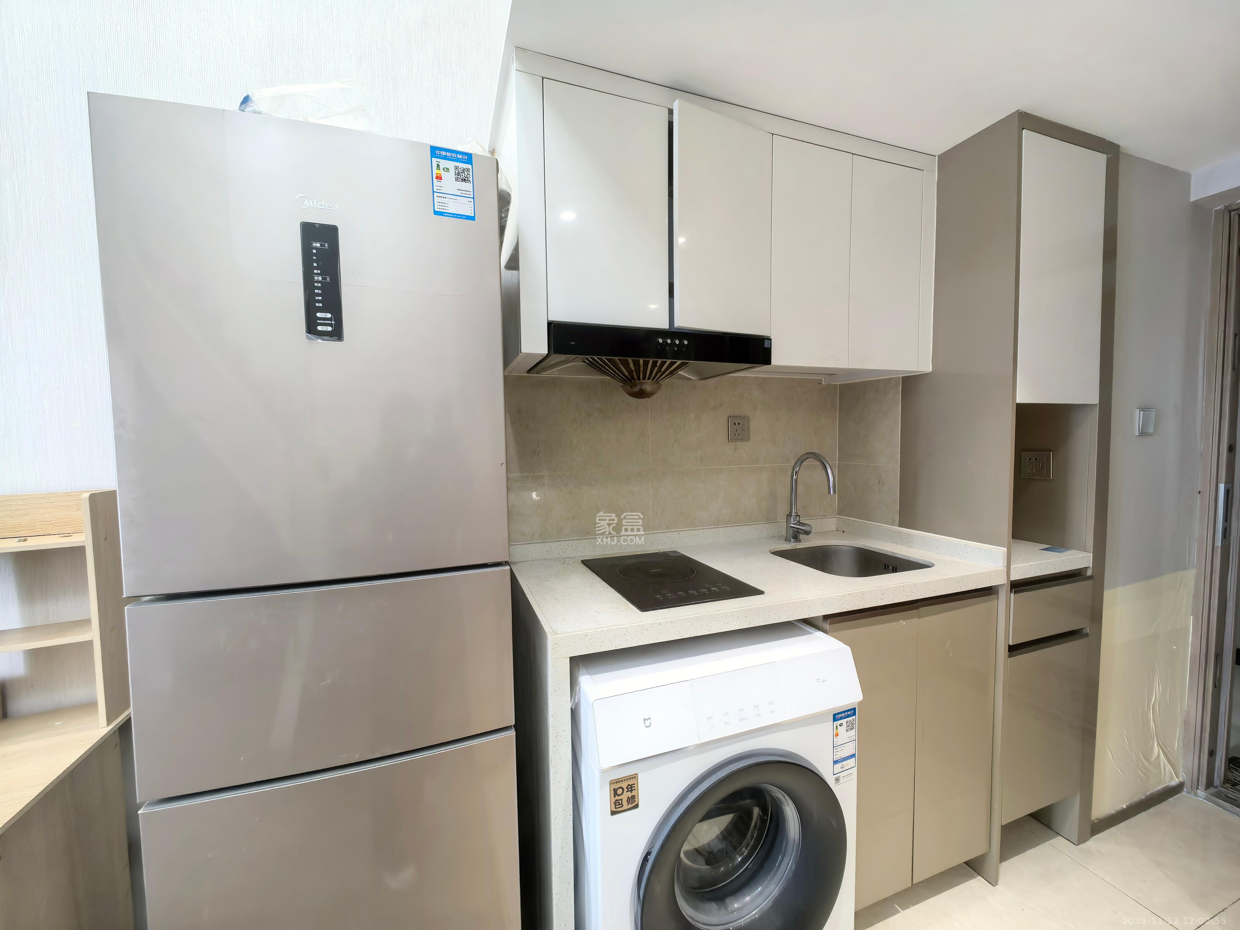 华远海蓝郡  2室1厅1卫    1300.0元/月室内图