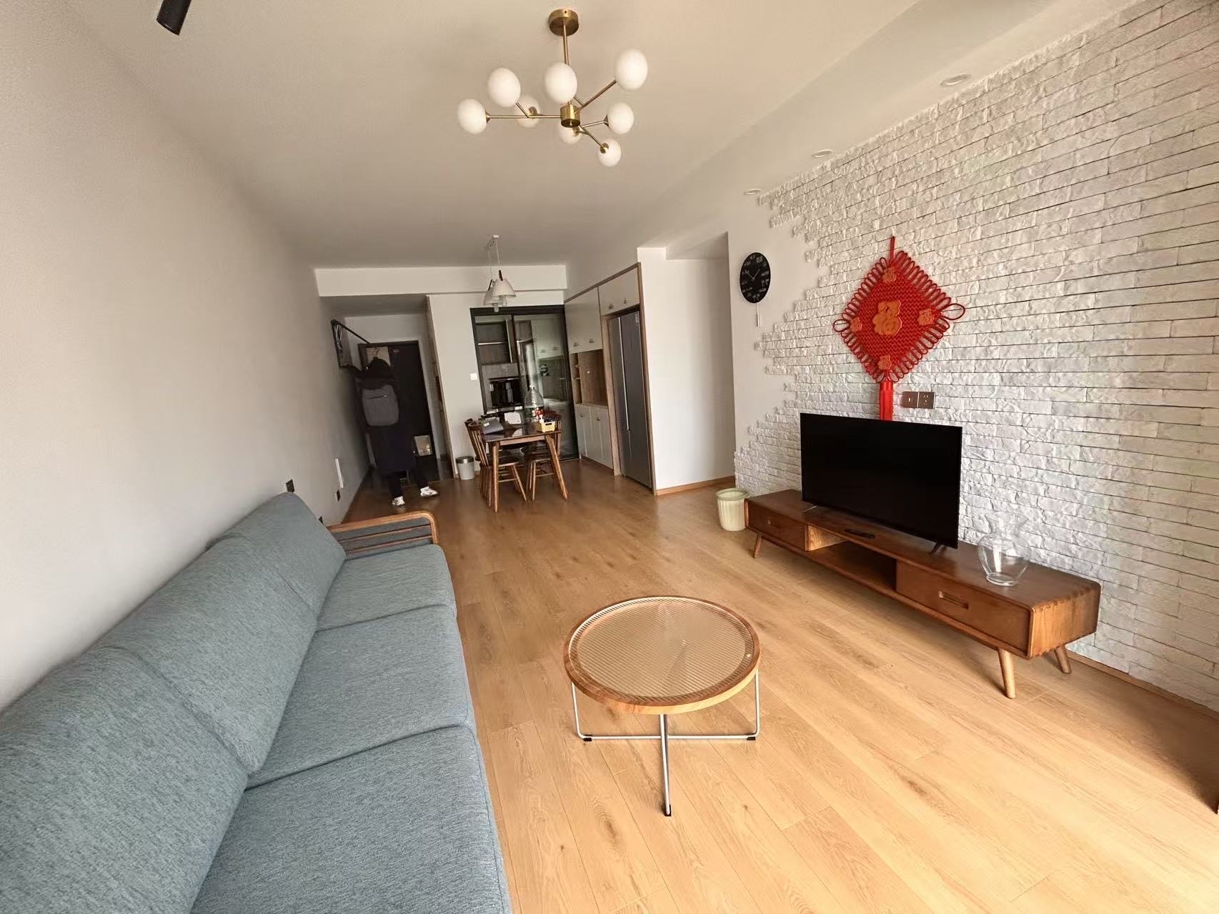 东岳新外滩 1室1厅1卫 2000.0元/月 东岳新外滩 1室1厅1卫 2000.0元/月室内图