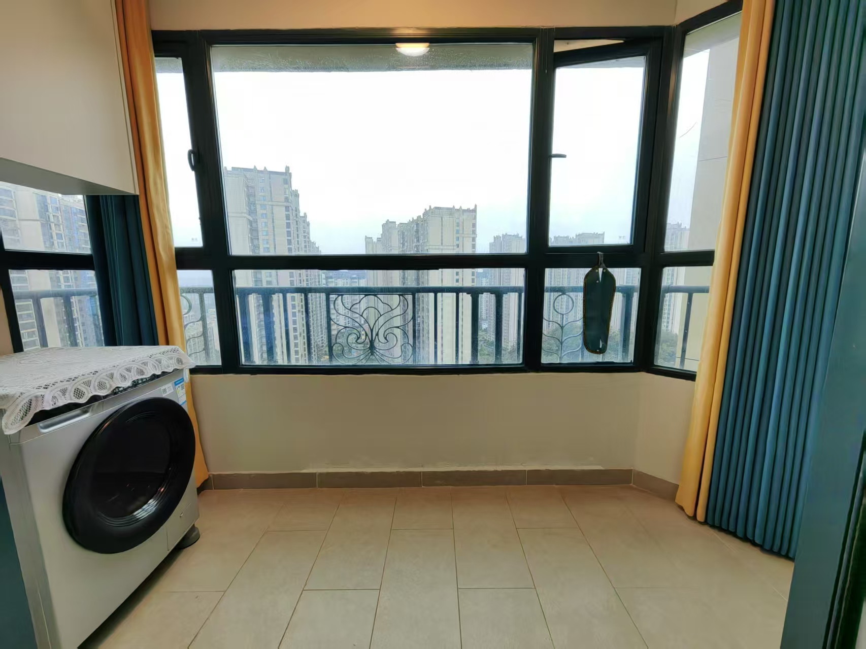 恒大绿洲  2室2厅1卫    2000.0元/月室内图