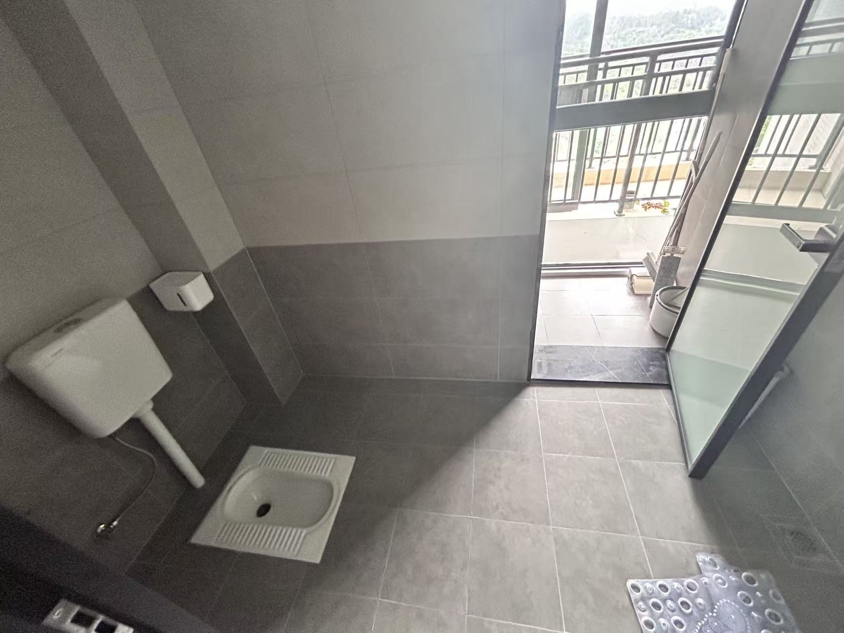 东岳新外滩 1室1厅1卫 2000.0元/月 东岳新外滩 1室1厅1卫 2000.0元/月室内图