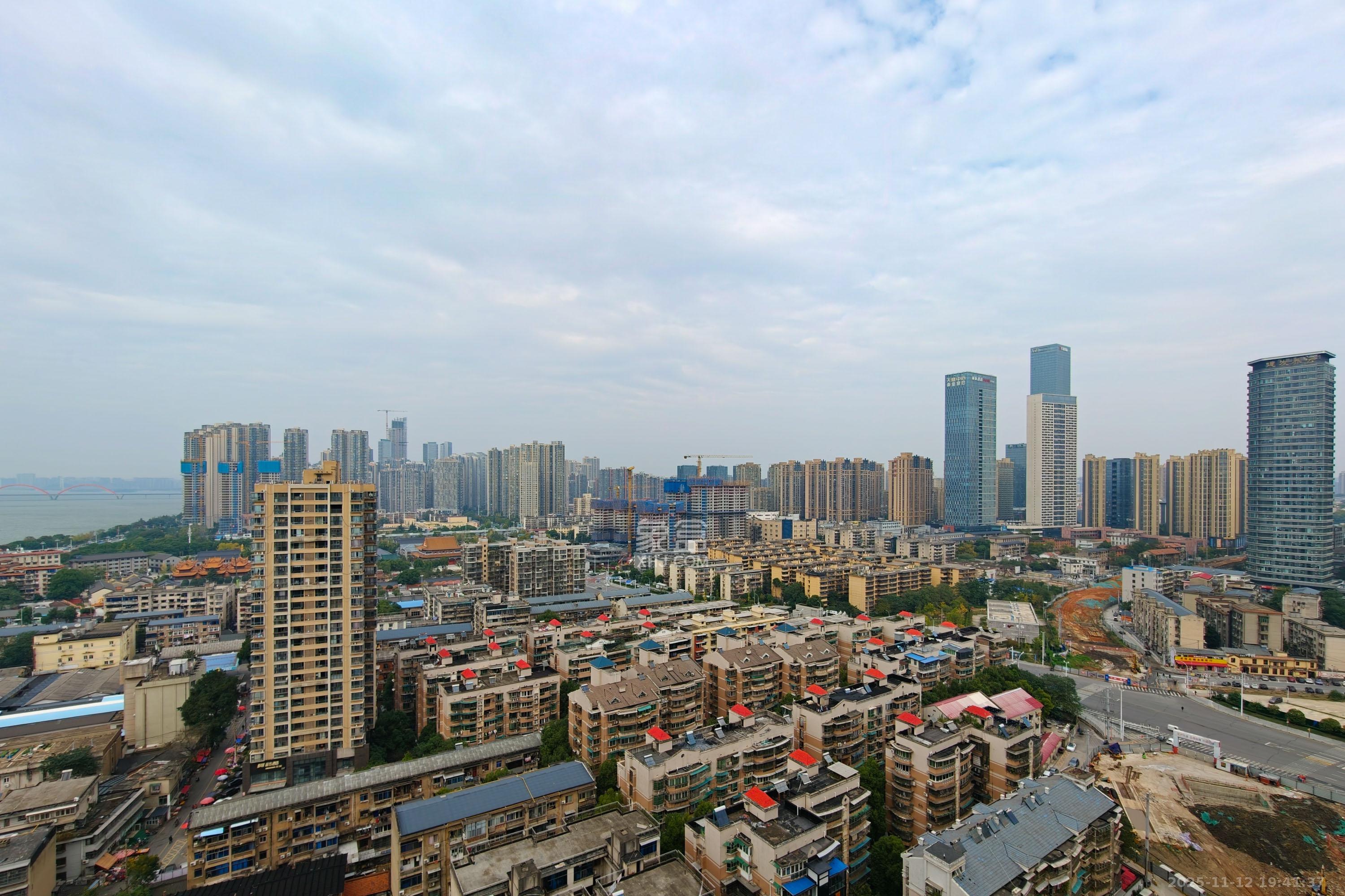 凯乐国际城  2室2厅1卫    102.0万其他